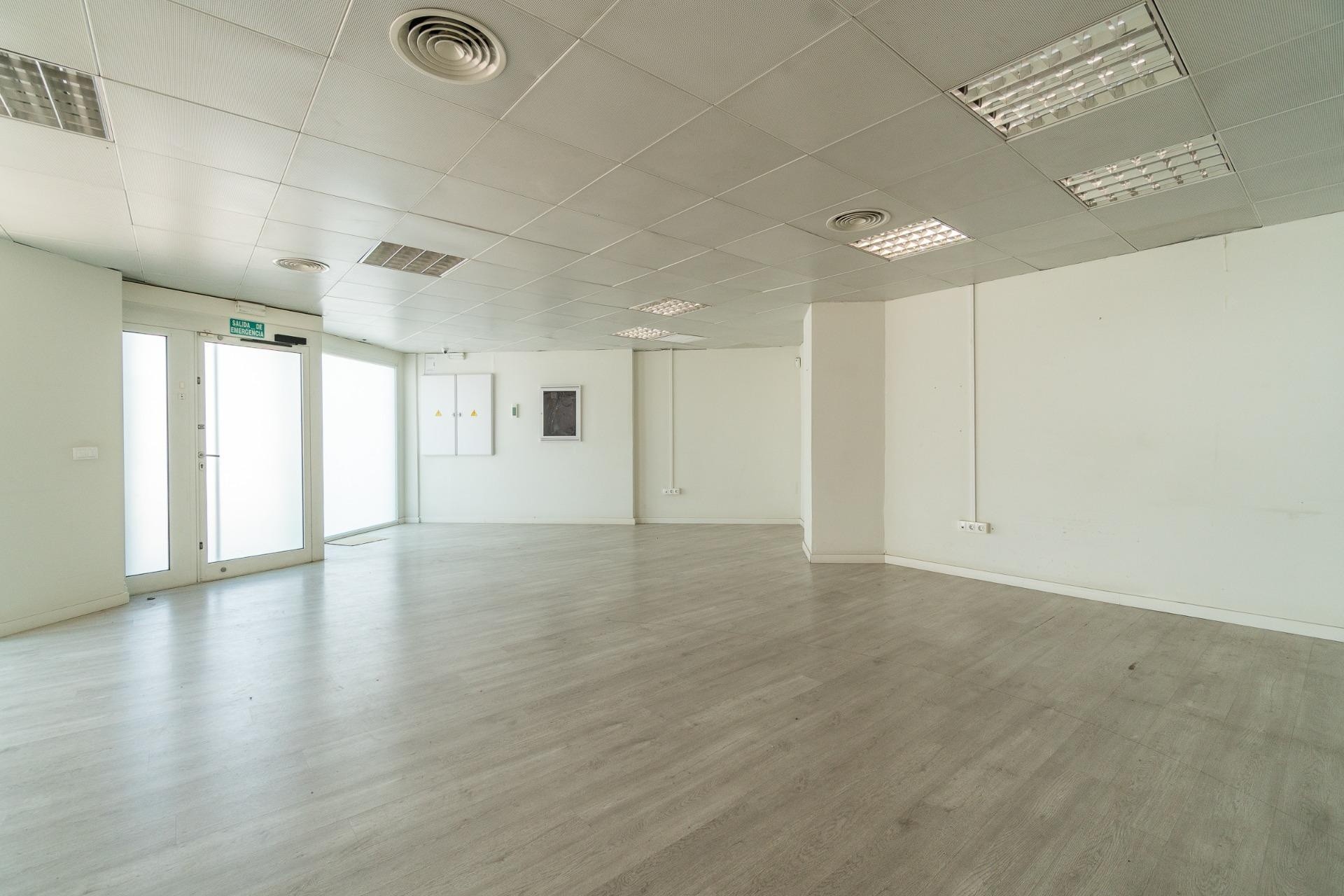 Location longue durée - Commercial -
Orihuela Costa - Playa Flamenca