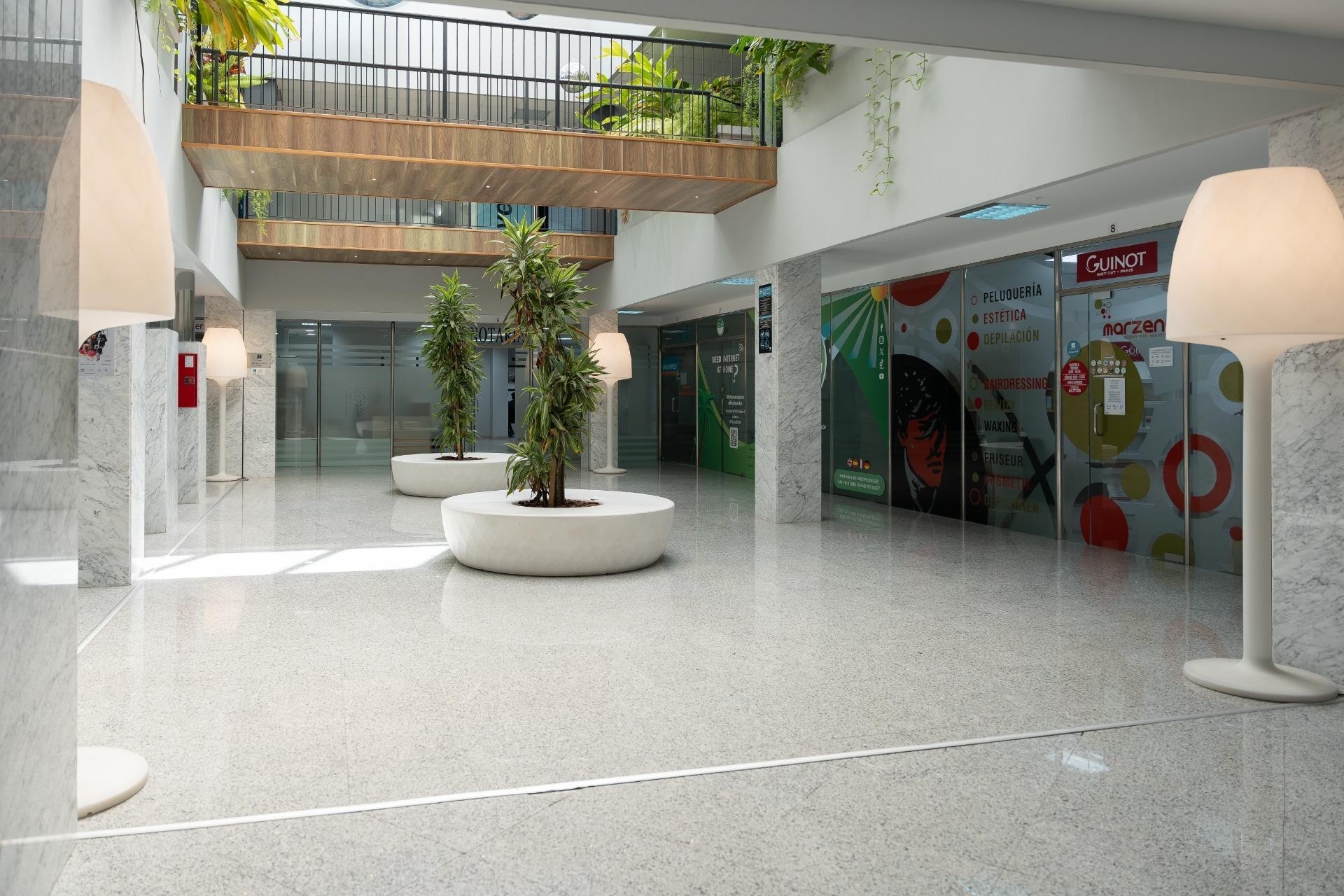 Location longue durée - Commercial -
Orihuela Costa - Playa Flamenca