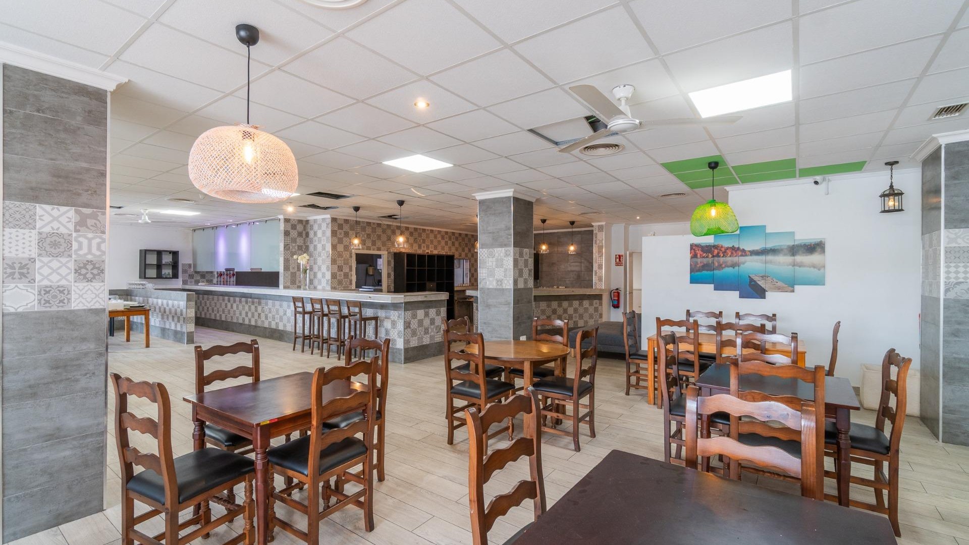 Location longue durée - Commercial -
San Fulgencio - La Marina