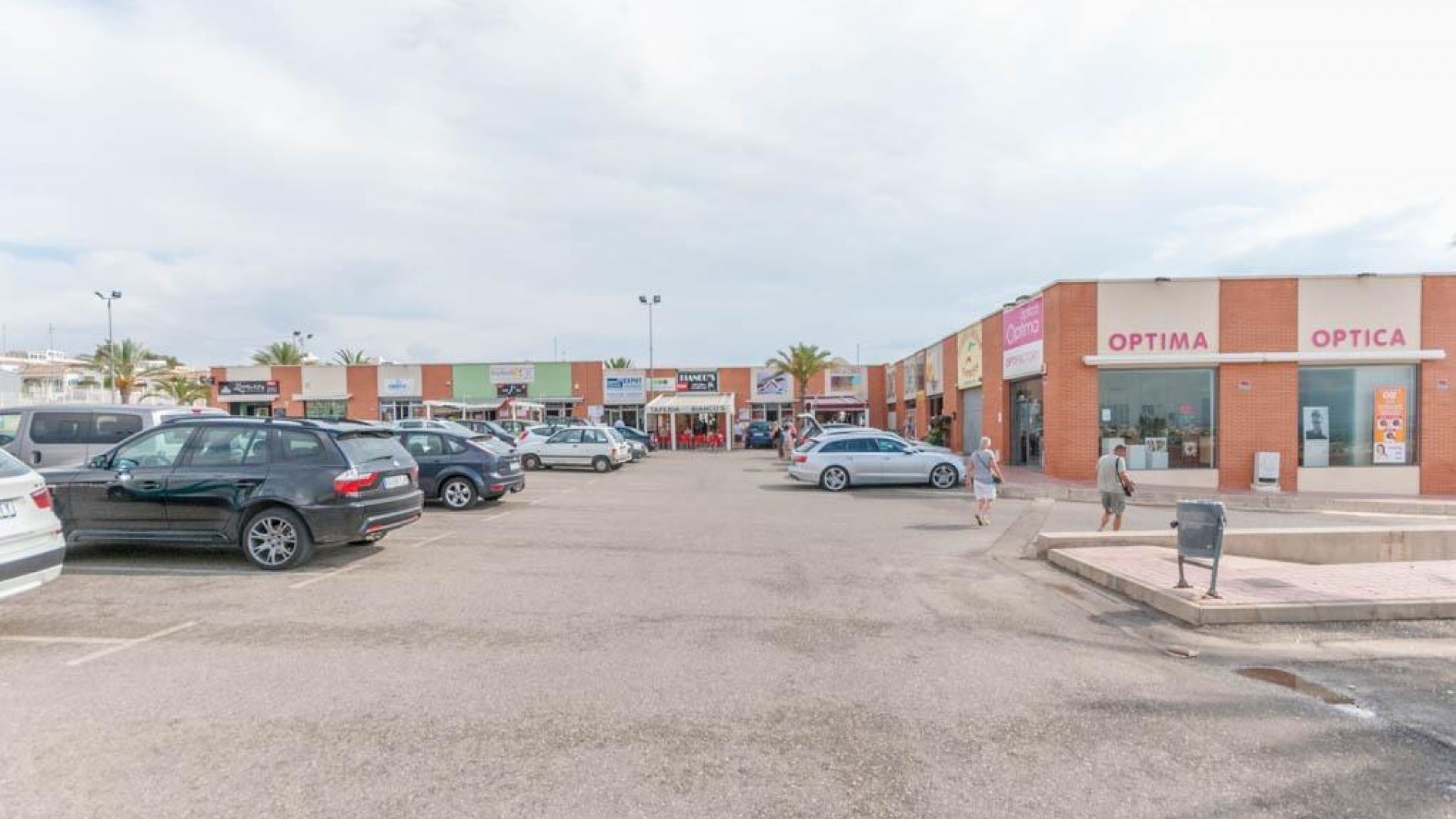 Location longue durée - Commercial -
San Fulgencio - La Marina