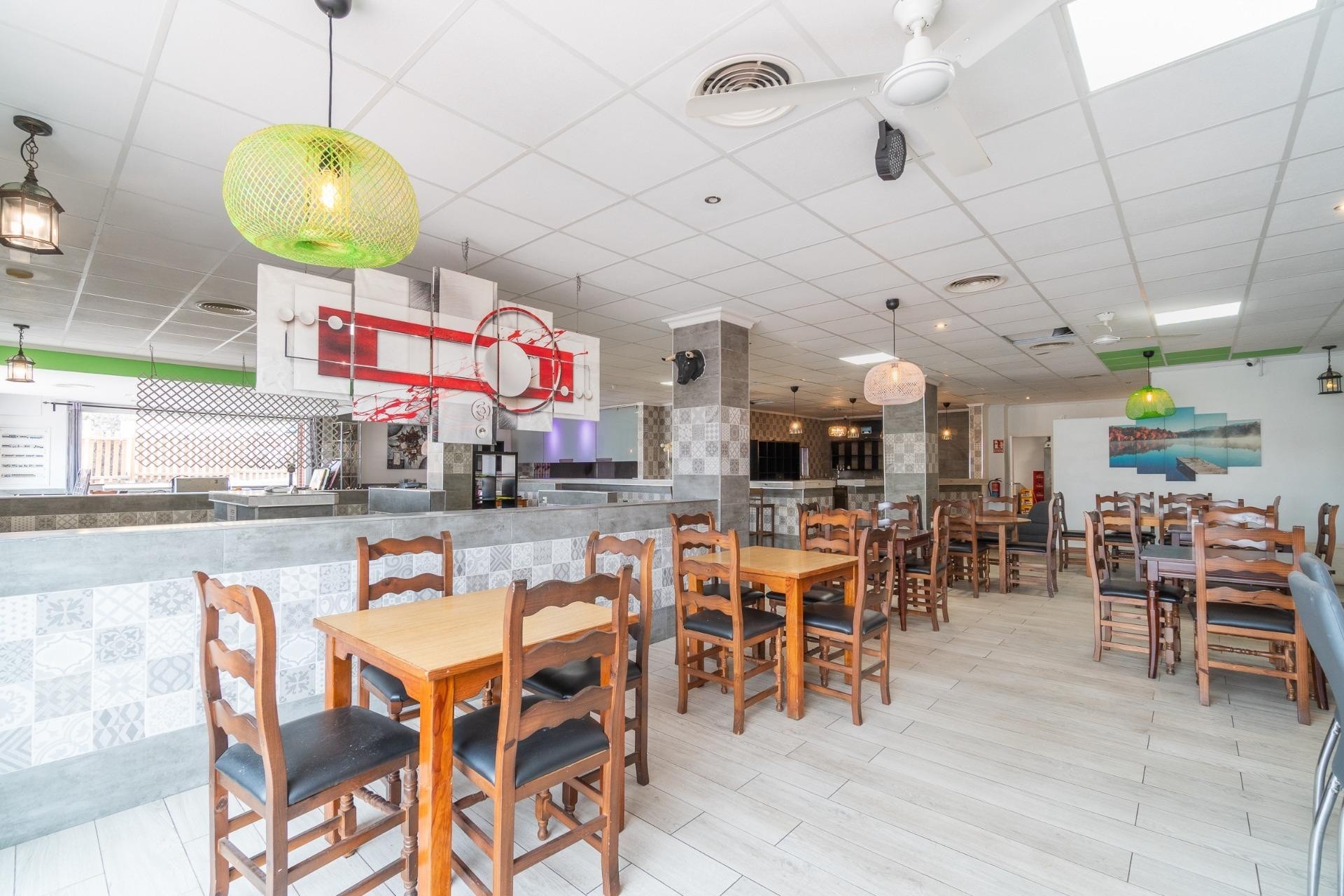 Location longue durée - Commercial -
San Fulgencio - La marina