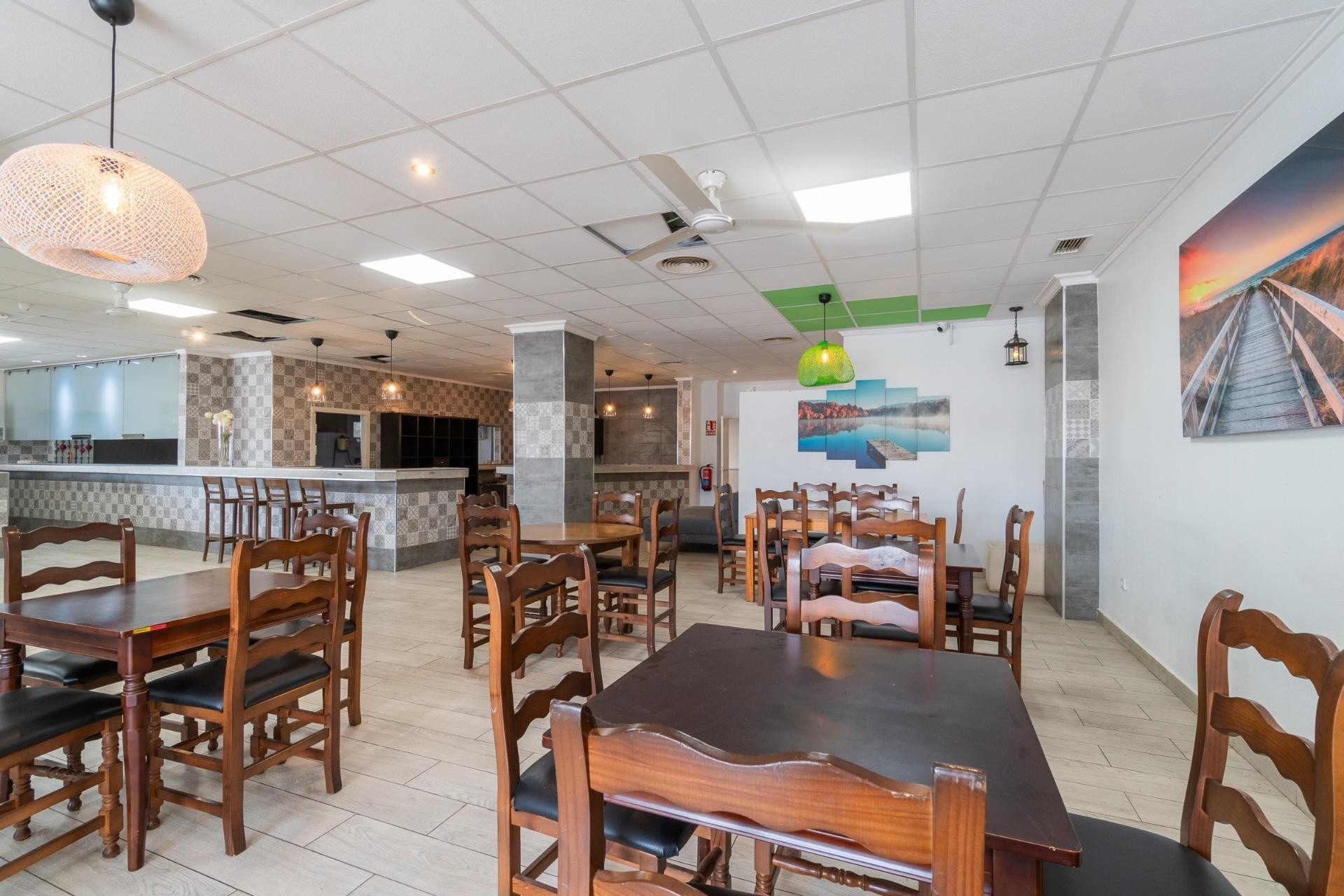 Location longue durée - Commercial -
San Fulgencio - La marina