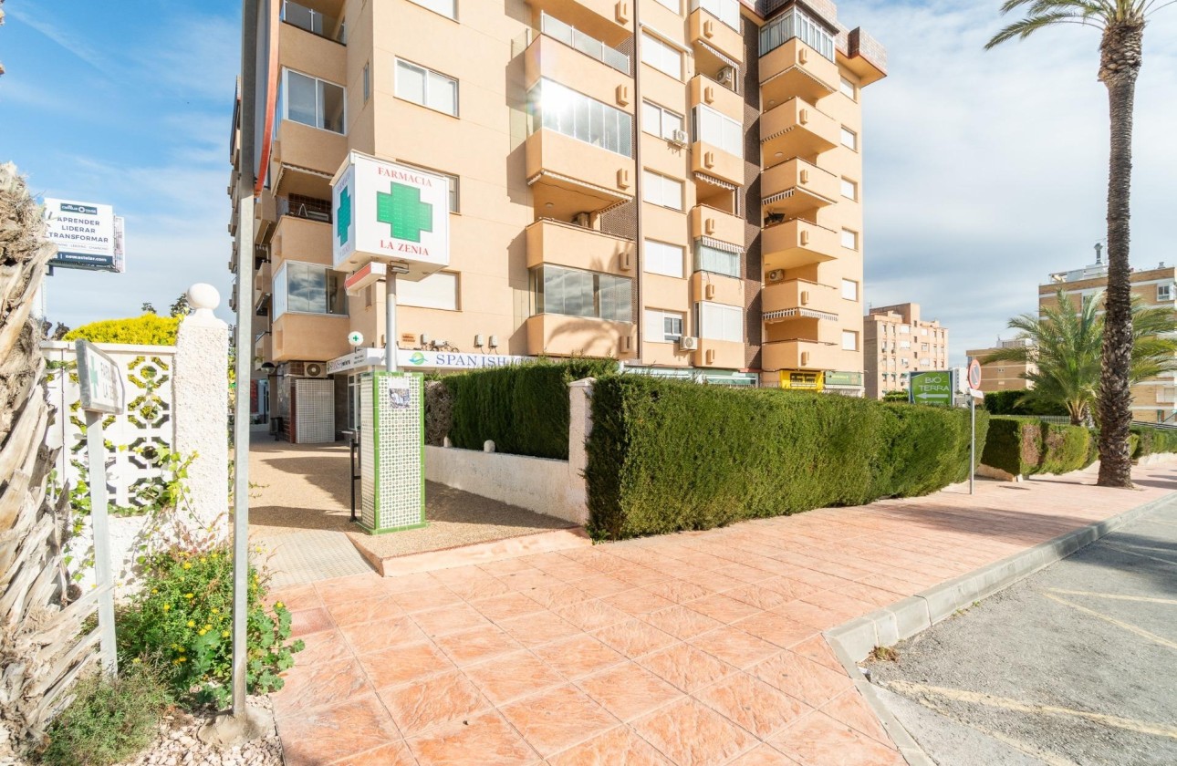 Location longue durée - Commercieel -
Orihuela Costa - La Zenia