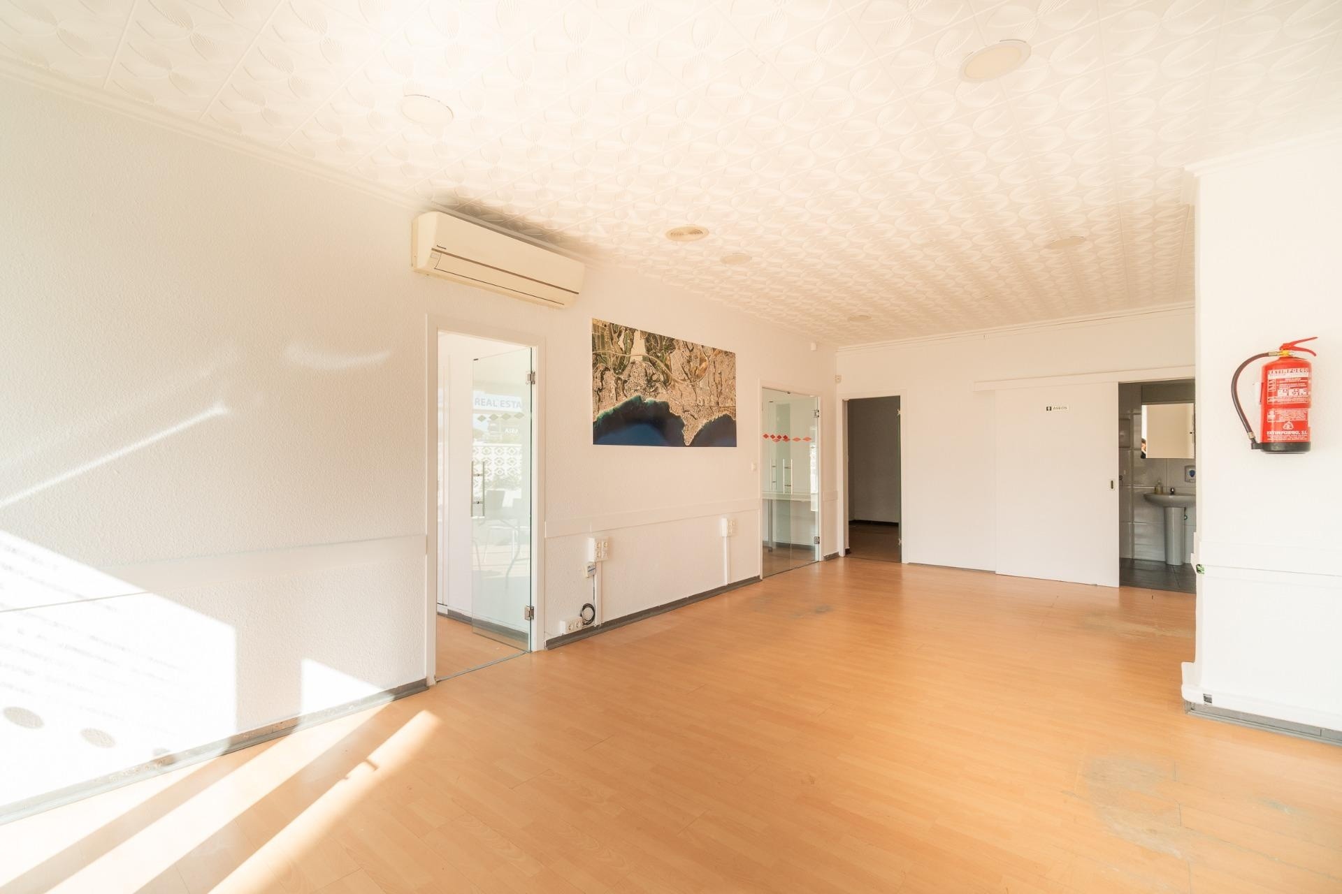 Location longue durée - Commercieel -
Orihuela Costa - La Zenia