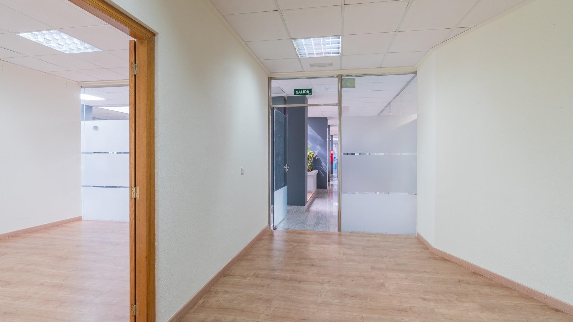 Location longue durée - Commercieel -
Orihuela Costa - Playa Flamenca