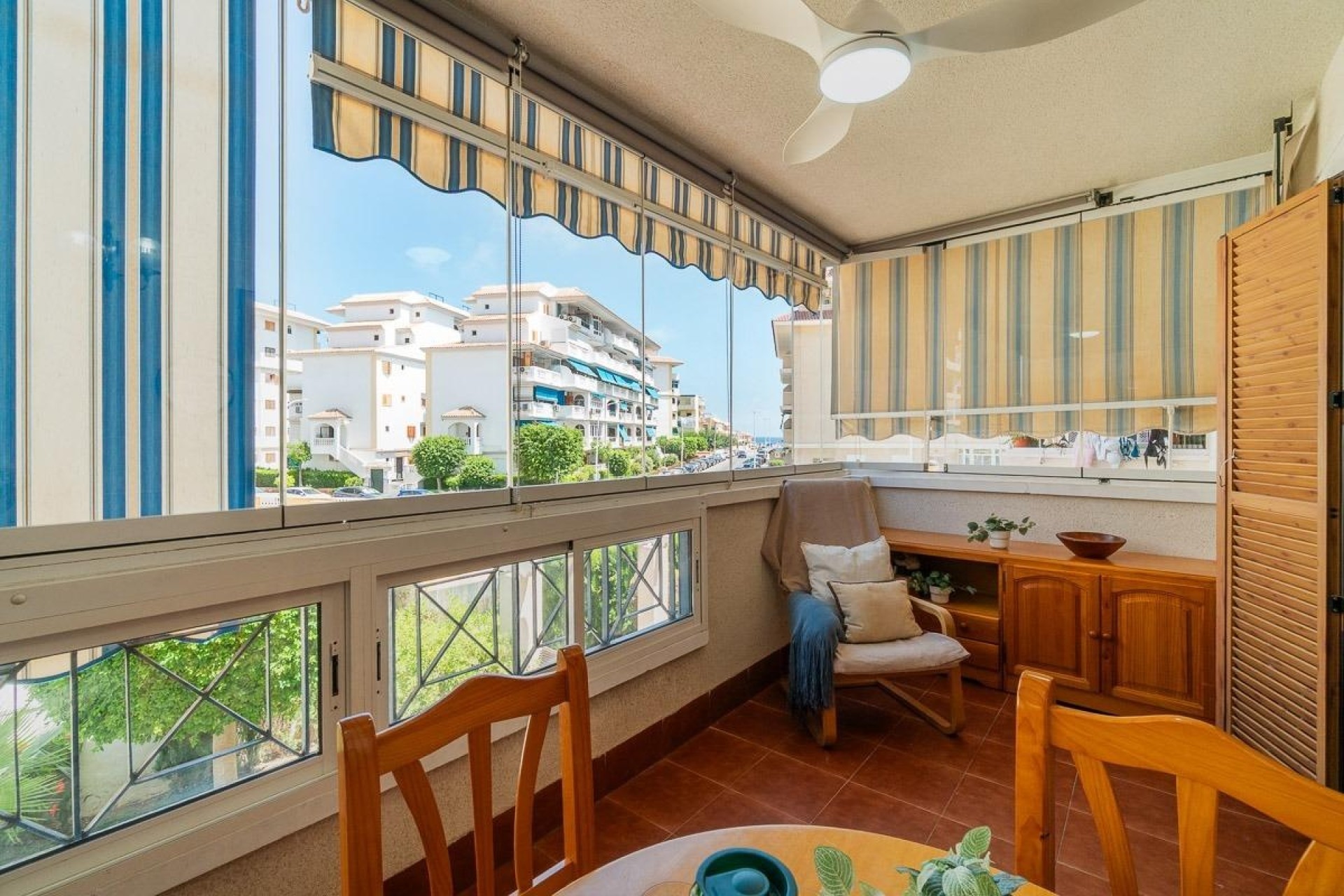 Long Term Rental - Apartment / Flat -
Torrevieja - La Mata