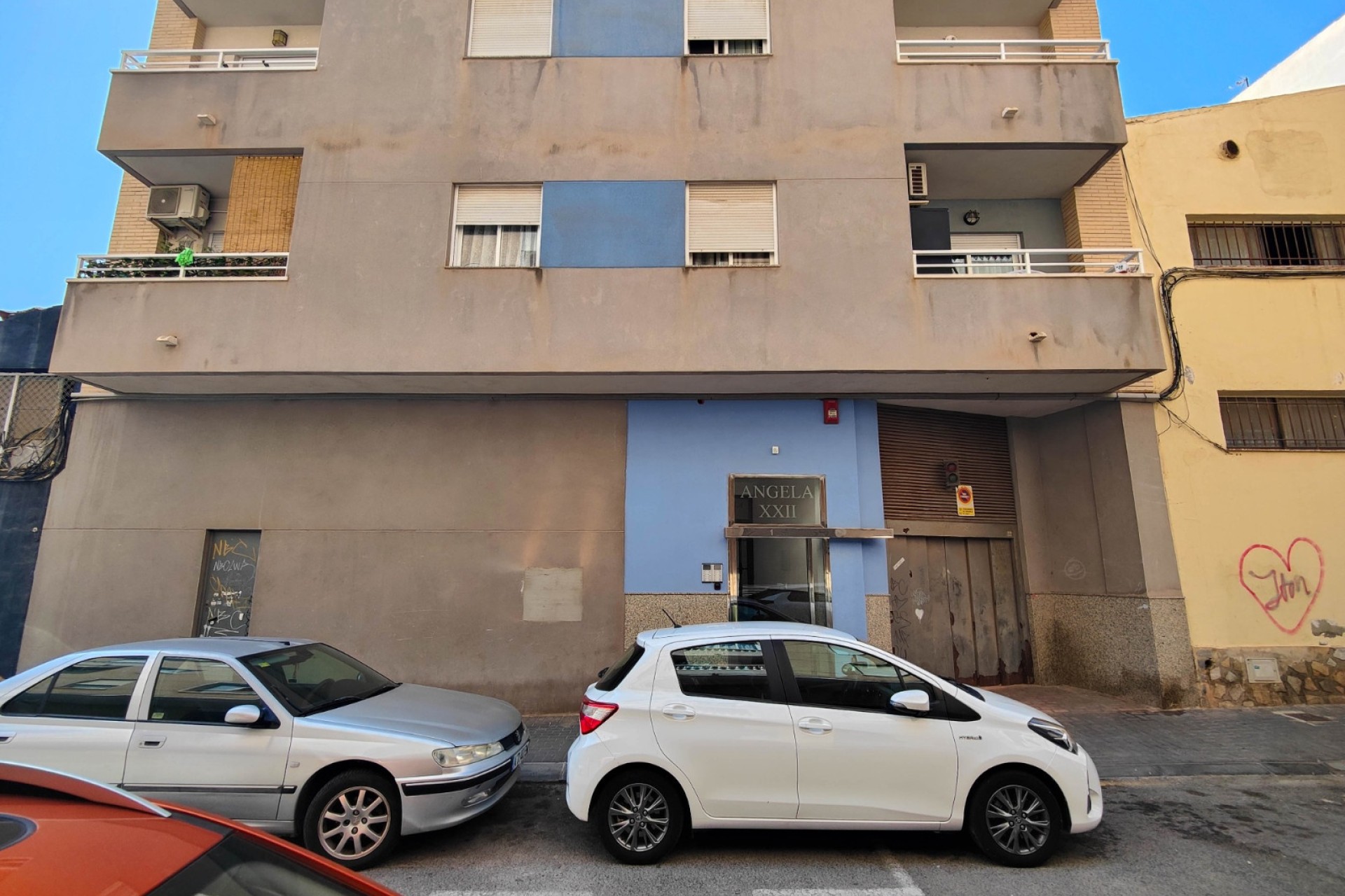 Long Term Rental - Apartment / Flat -
Torrevieja