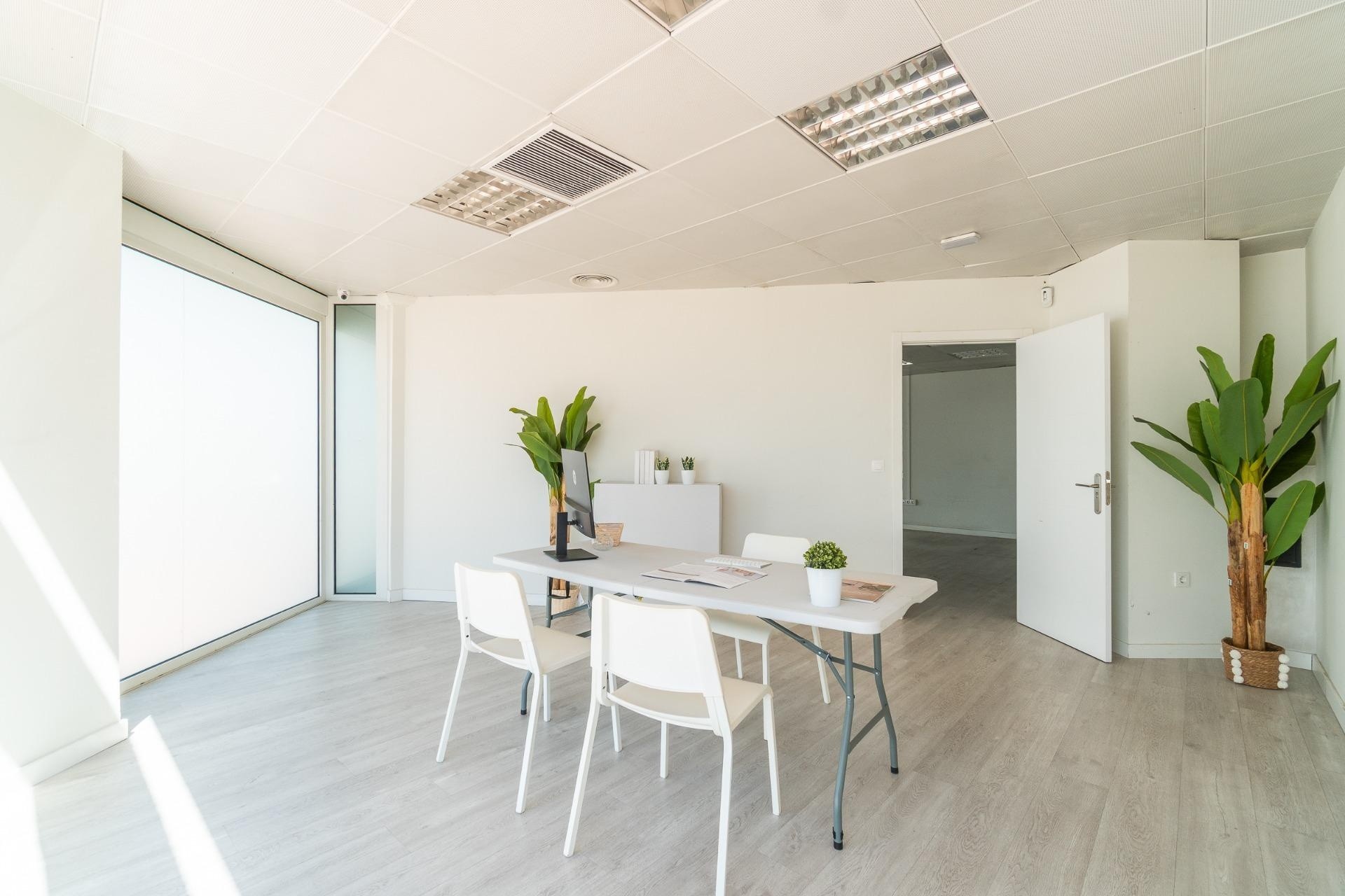 Long time Rental - Commercial -
Orihuela Costa - Playa Flamenca