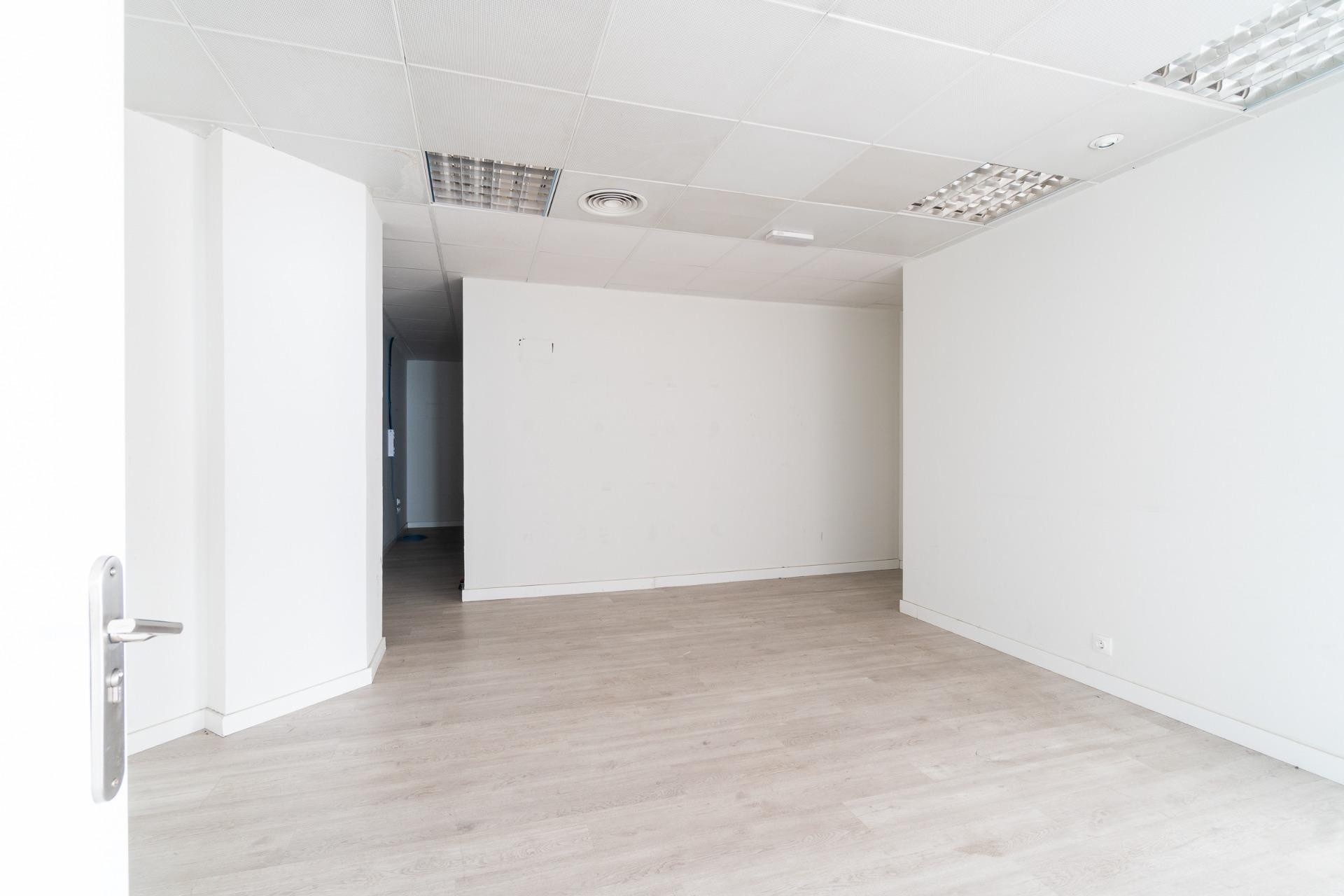 Long time Rental - Commercial -
Orihuela Costa - Playa Flamenca