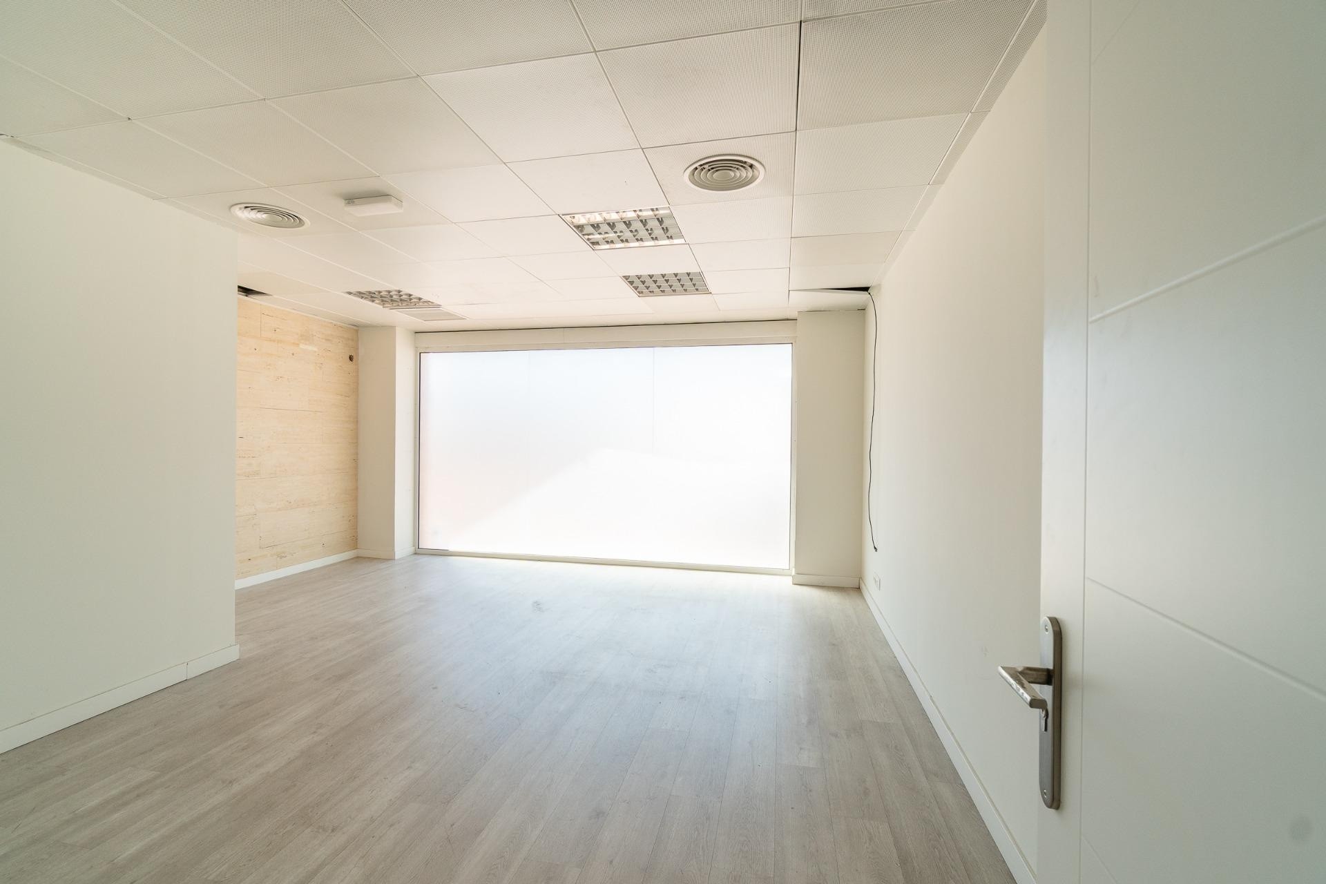 Long time Rental - Commercial -
Orihuela Costa - Playa Flamenca