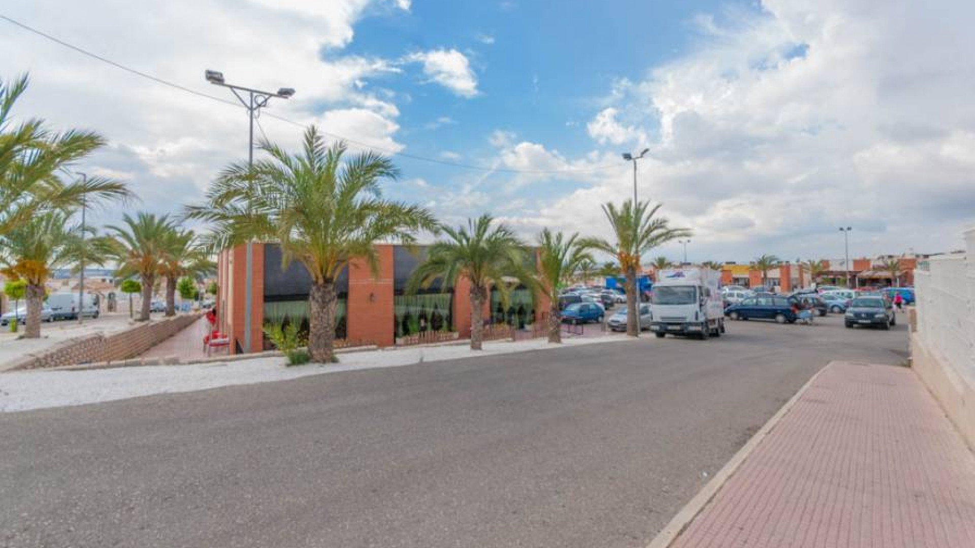 Long time Rental - Commercial -
San Fulgencio - La Marina
