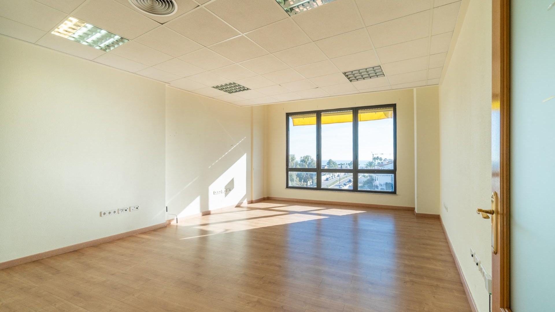 Long time Rental - Kommerciel -
Orihuela Costa - Playa Flamenca