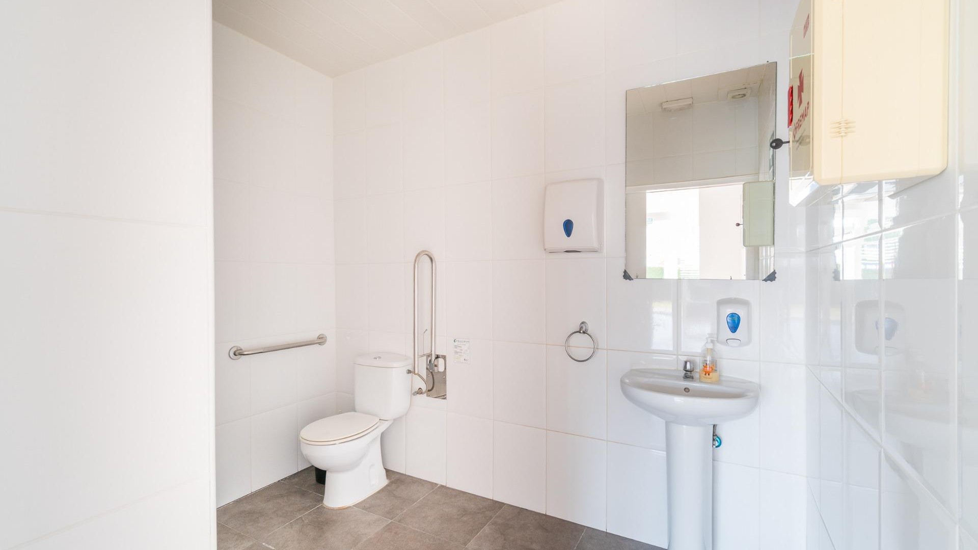 Long time Rental - Kommersiell -
Orihuela Costa - La Zenia