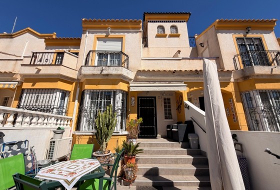 Maison de ville - Revente - El Raso -
                El Raso