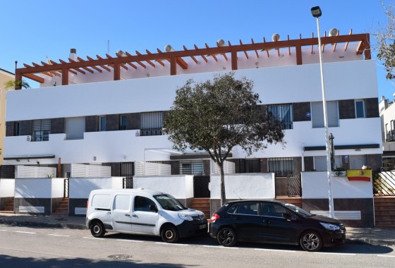 Maison de ville - Revente -
        Guardamar del Segura - CSP-60497