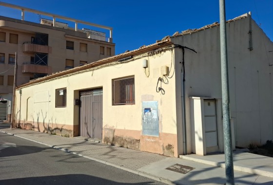 Maison de ville - Revente - Pinoso -
                Pinoso