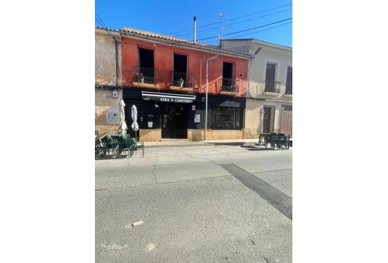 Maison de ville - Revente - Pinoso -
                Pinoso