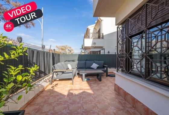 Maison de ville - Revente - SAN CAYETANO - SAN CAYETANO