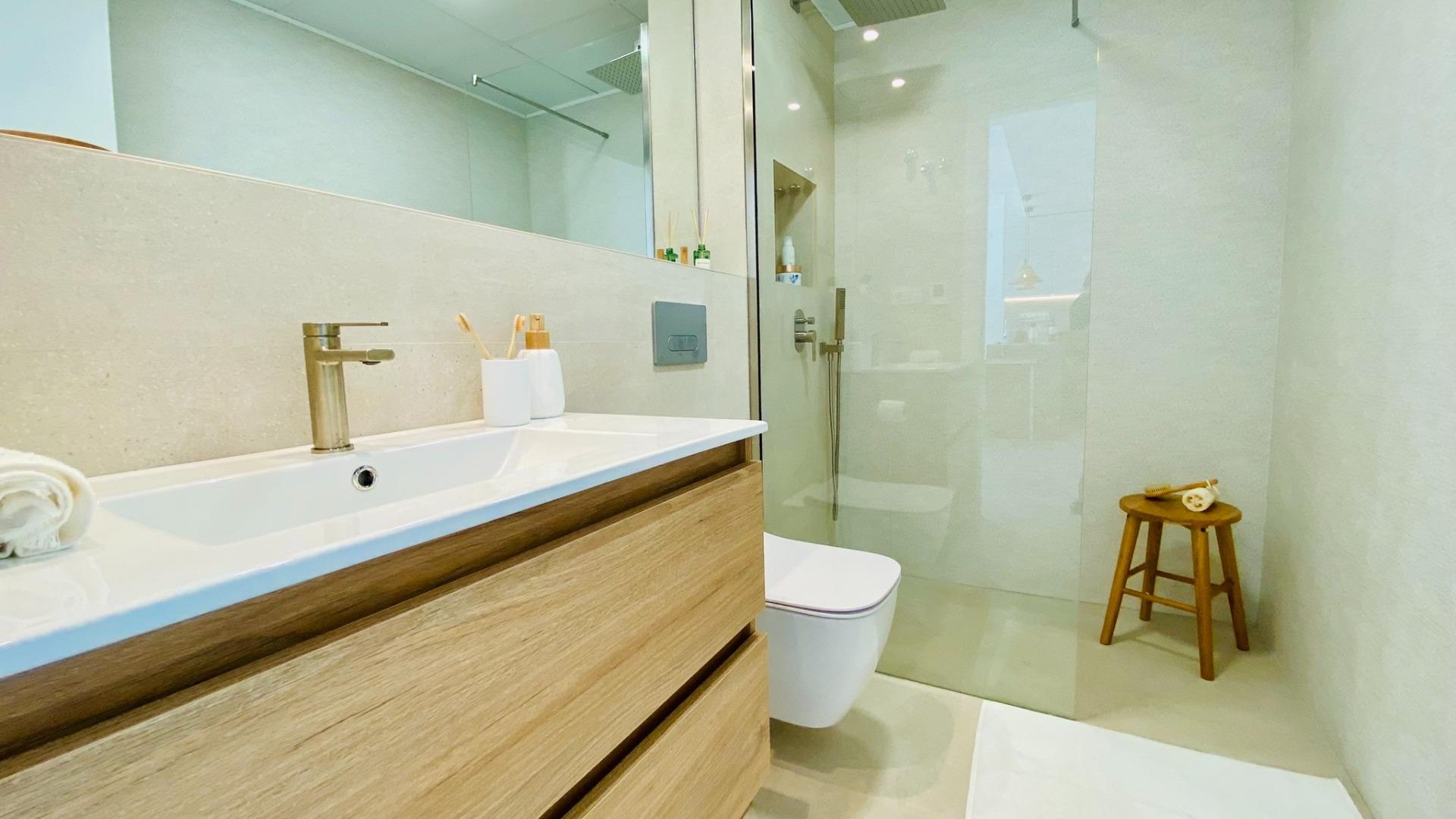 New Build - Apartment Flat -
Pilar de la Horadada - Polígono Industrial Zona Raimundo Bened