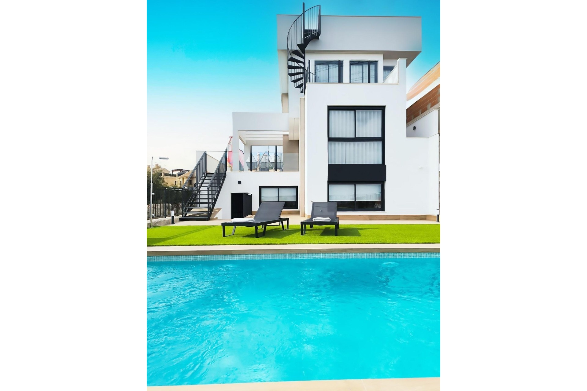 New Build - Detached Villa -
Algorfa - La Finca Golf Resort