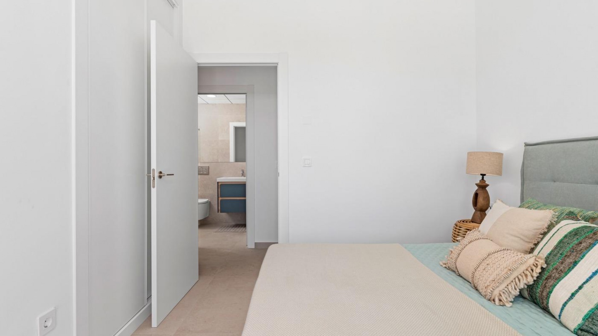 New Build - Detached Villa -
Benijofar - Center