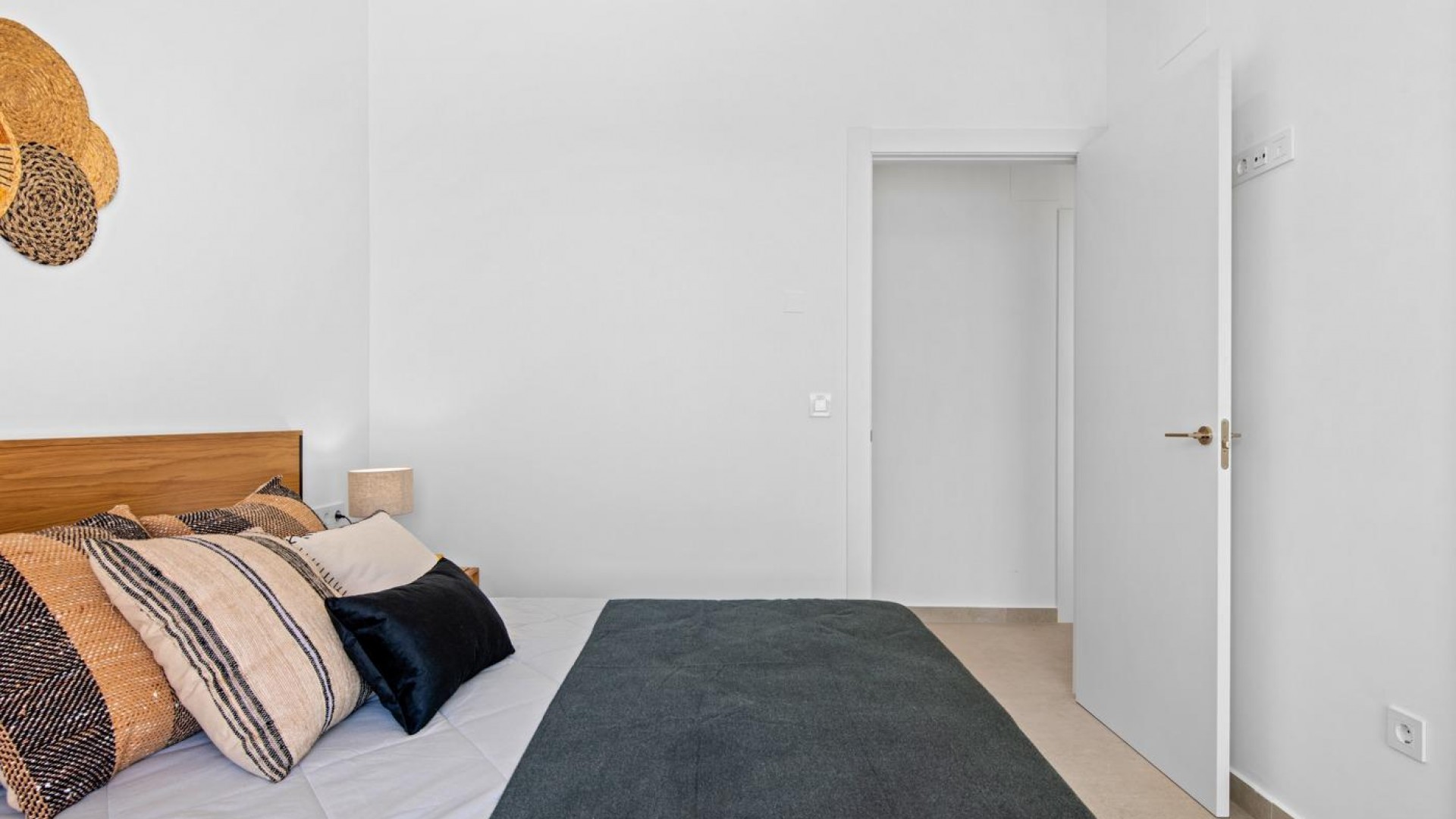 New Build - Detached Villa -
Benijofar - Center