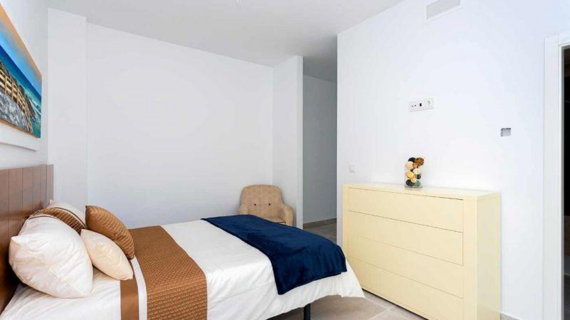 New Build - Detached Villa -
Daya Nueva - Center