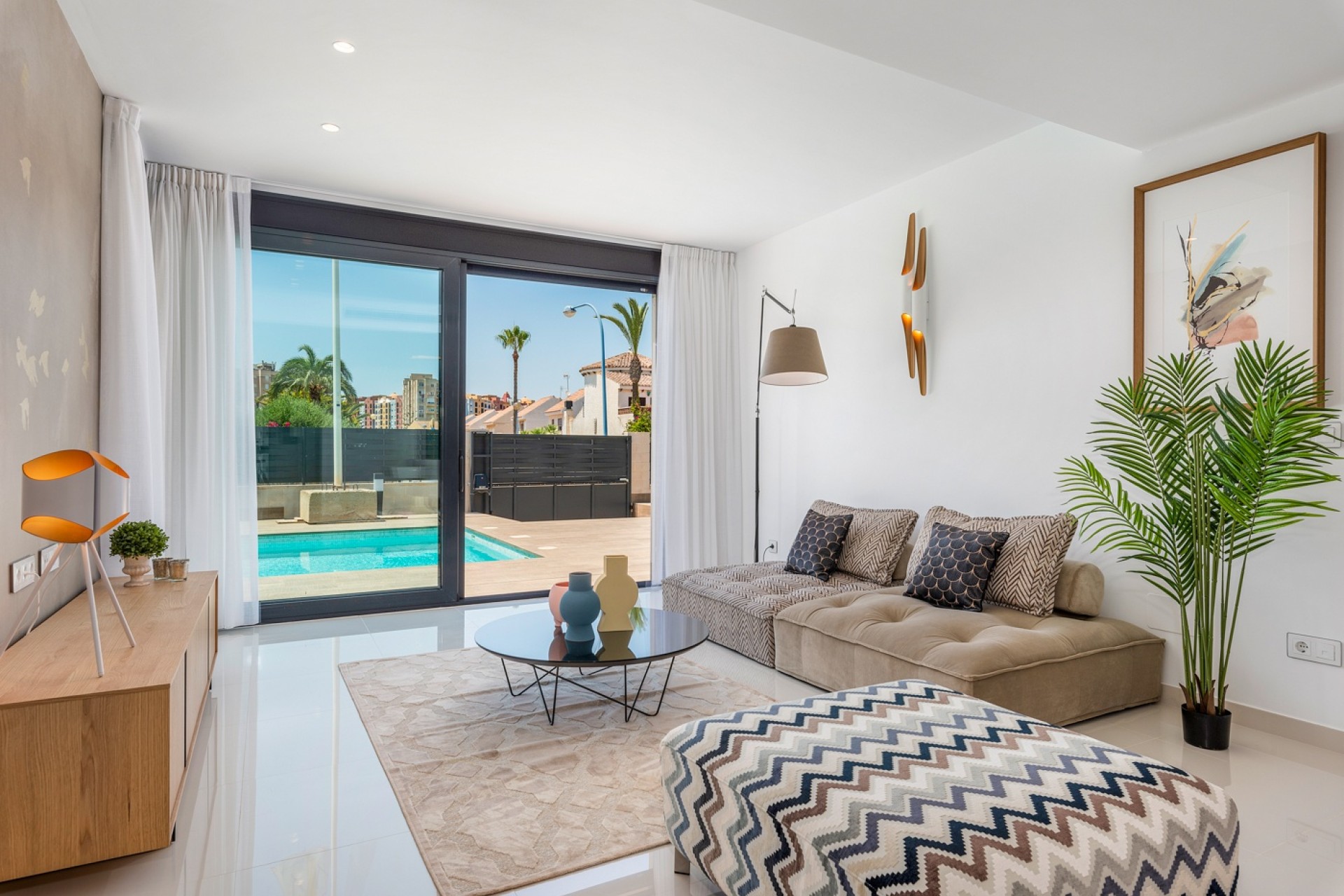 New Build - Detached Villa -
Playa Paraiso