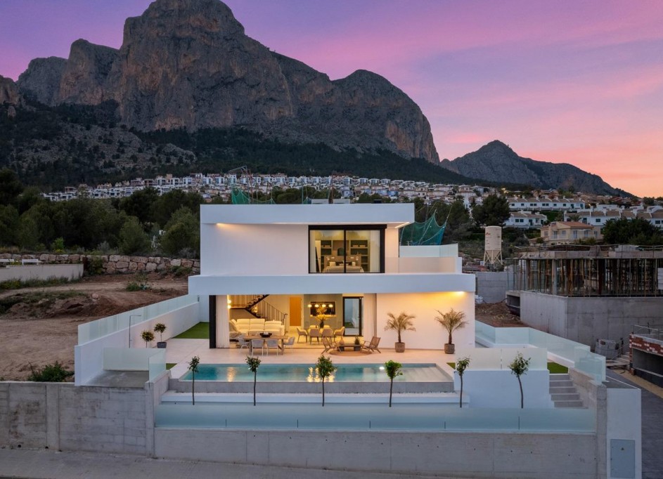 New Build - Detached Villa -
Polop - Urbanizaciones