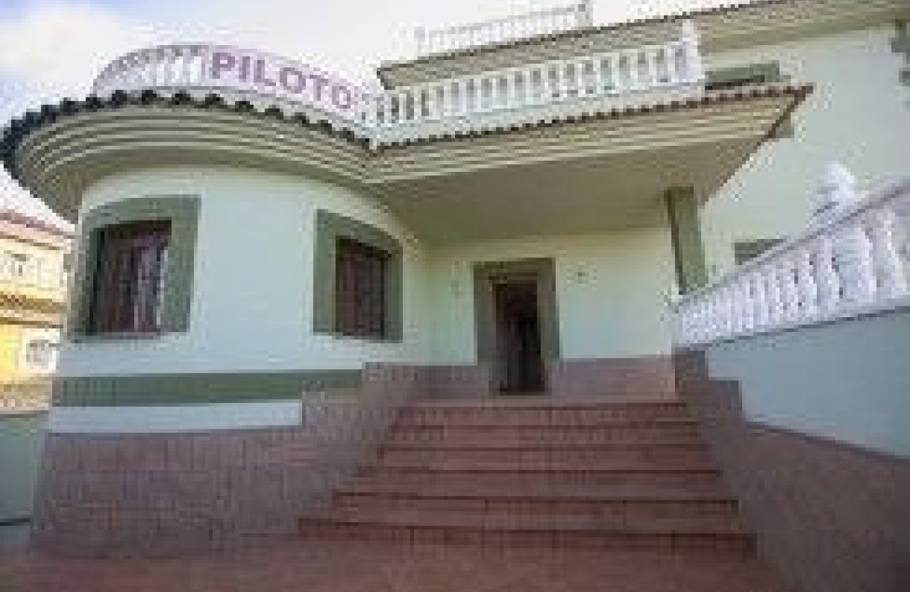 New Build - Detached Villa -
Torrevieja - Los altos