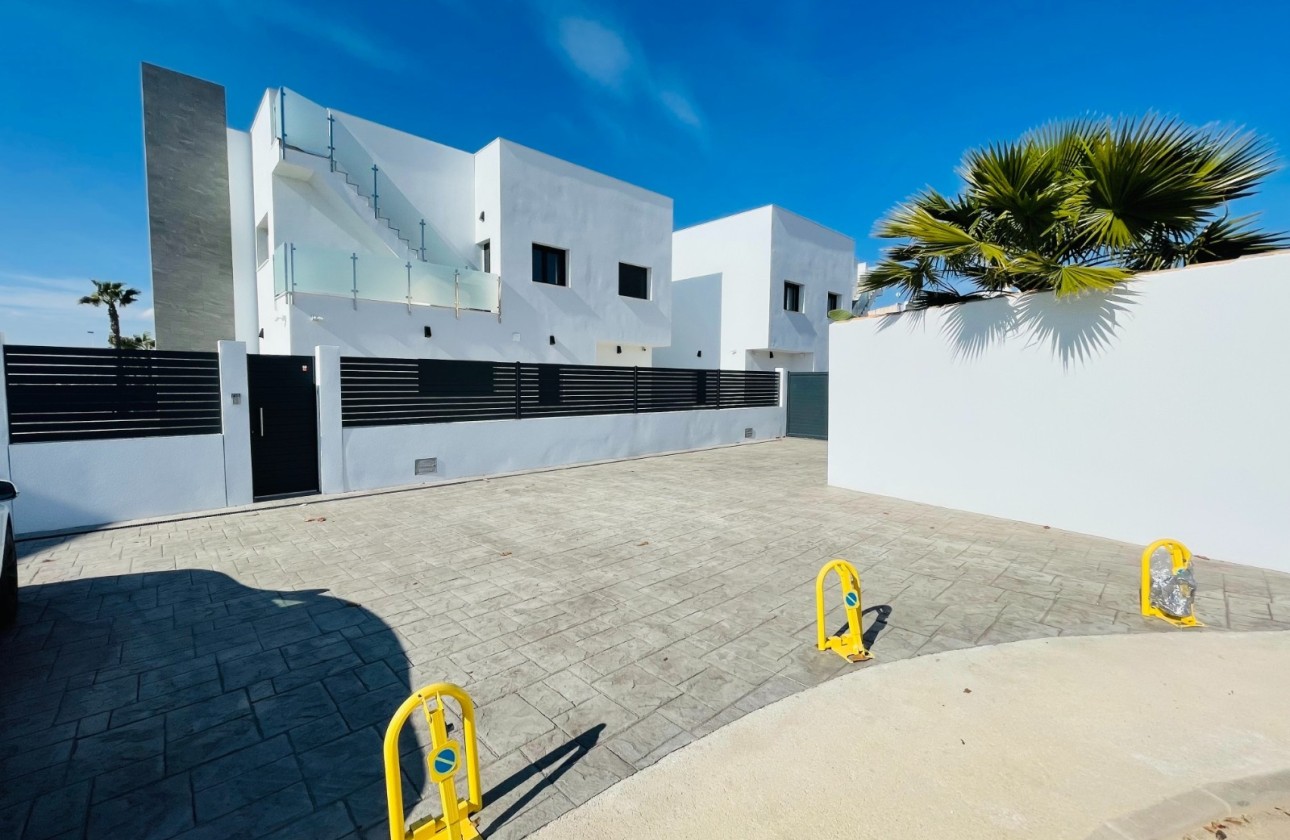 New Build - Detached Villa -
Torrevieja