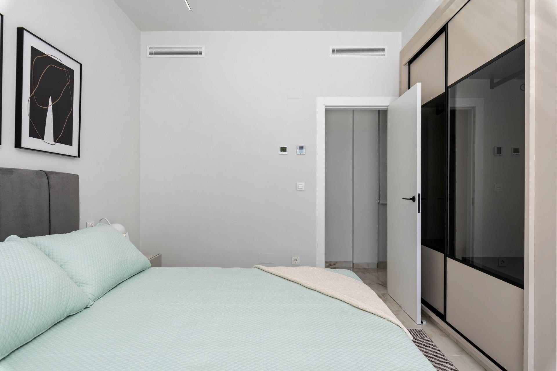 New Build - Freistehende Villa -
Algorfa - La Finca Golf Resort