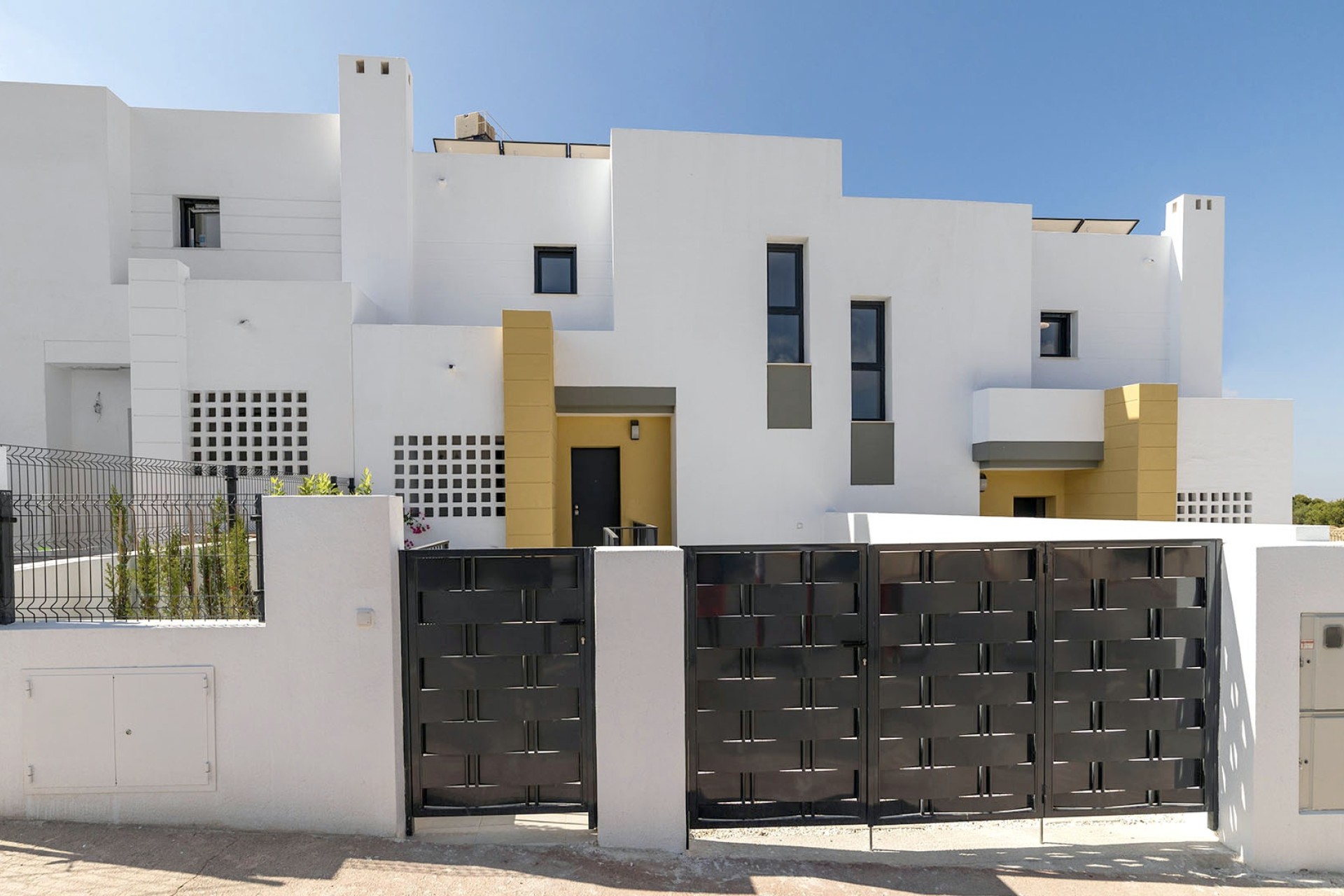 New Build - Freistehende Villa -
Busot, zona Bonalba Golf (Alicante) - Spain