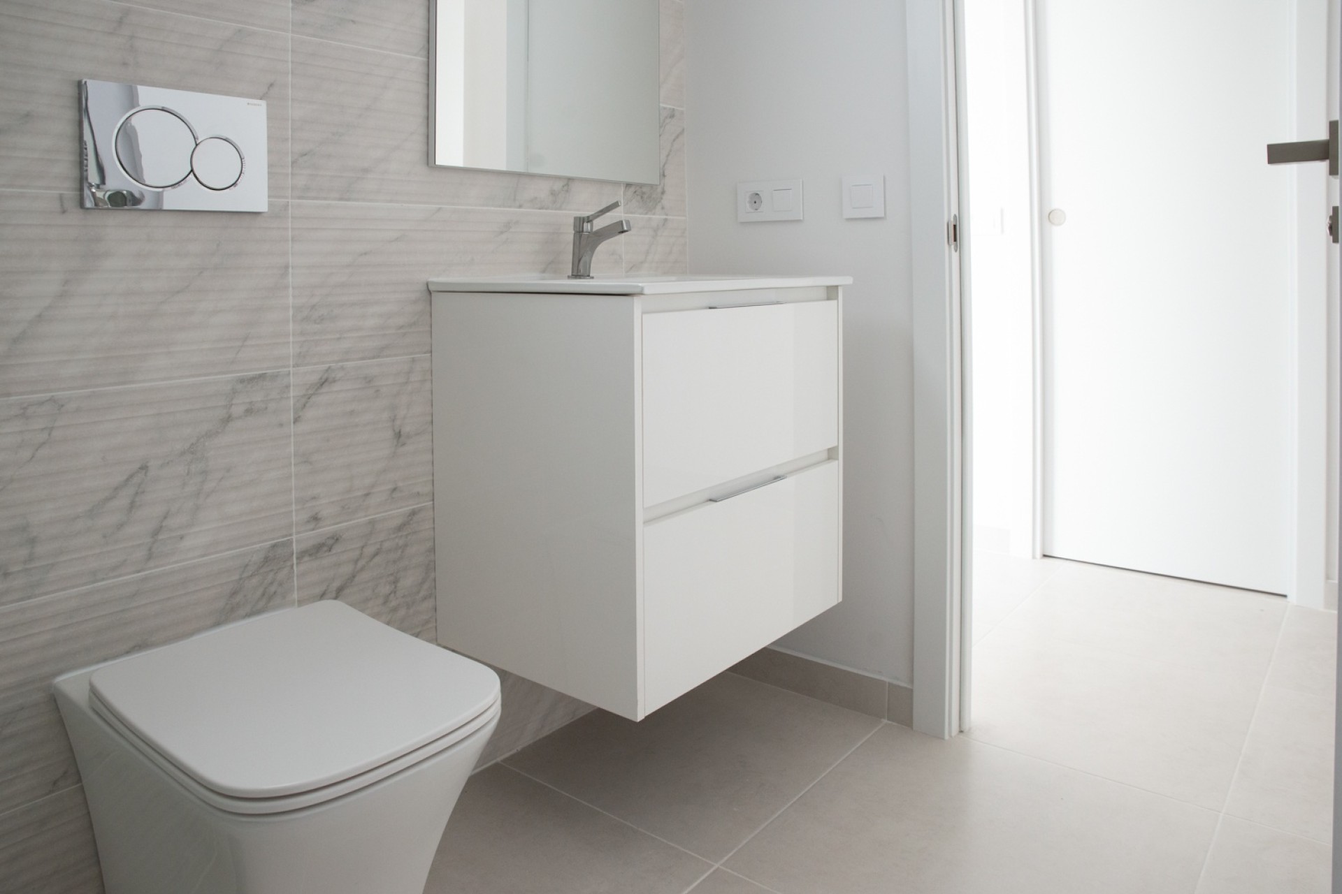 New Build - Freistehende Villa -
Busot, zona Bonalba Golf (Alicante) - Spain