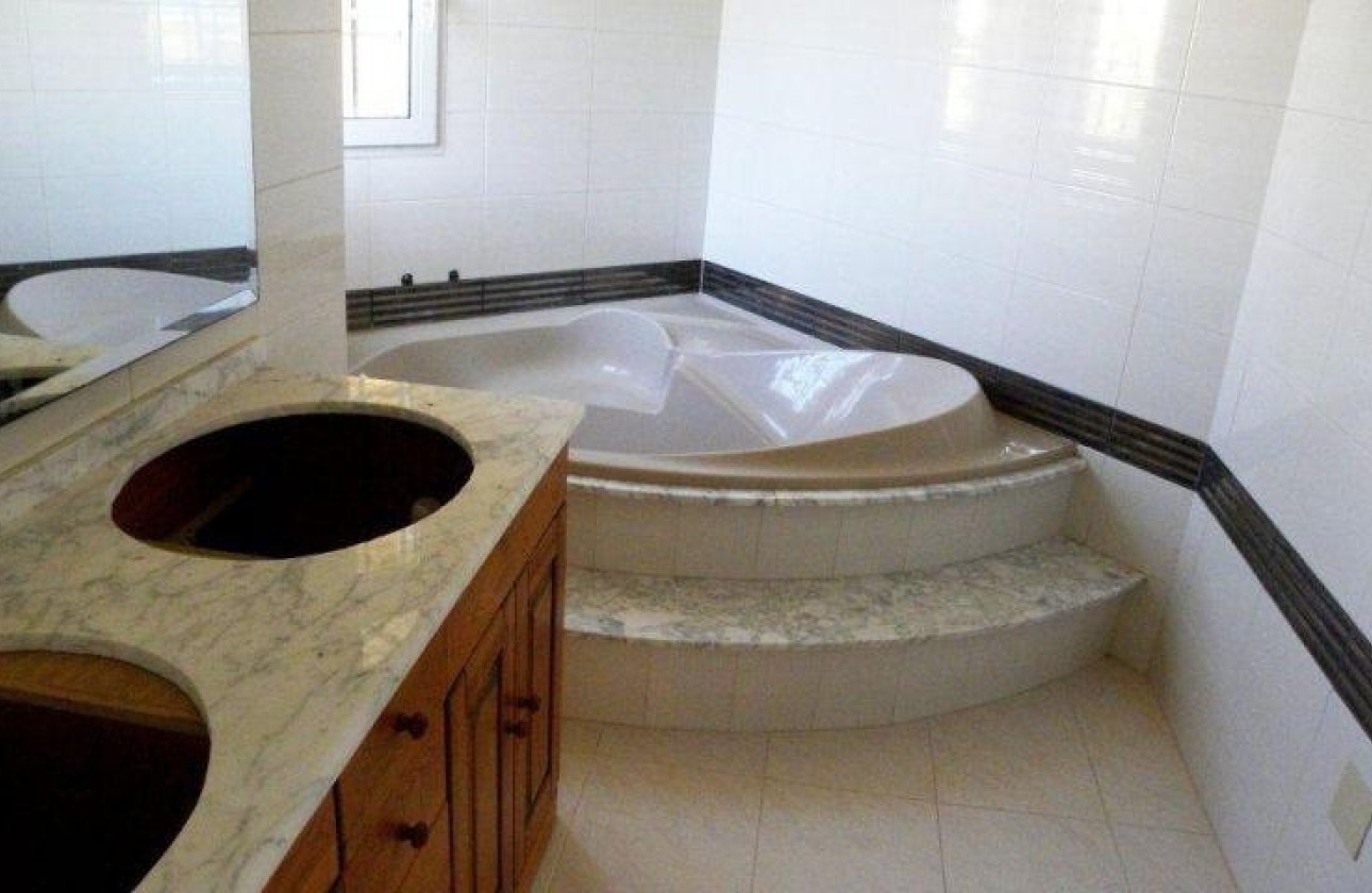 New Build - Freistehende Villa -
La Manga del Mar Menor