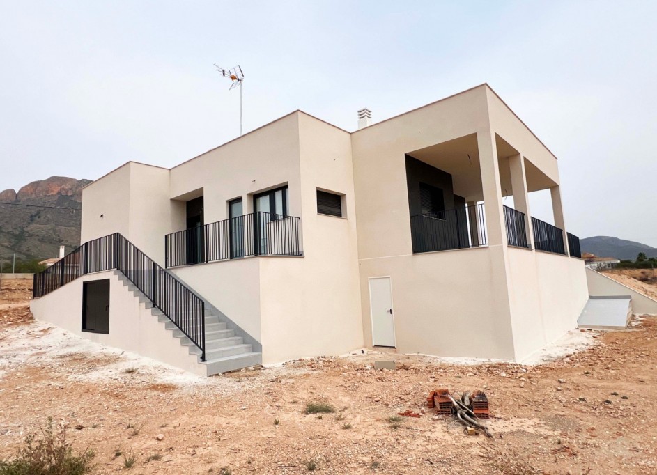 New Build - Freistehende Villa -
Macisvenda