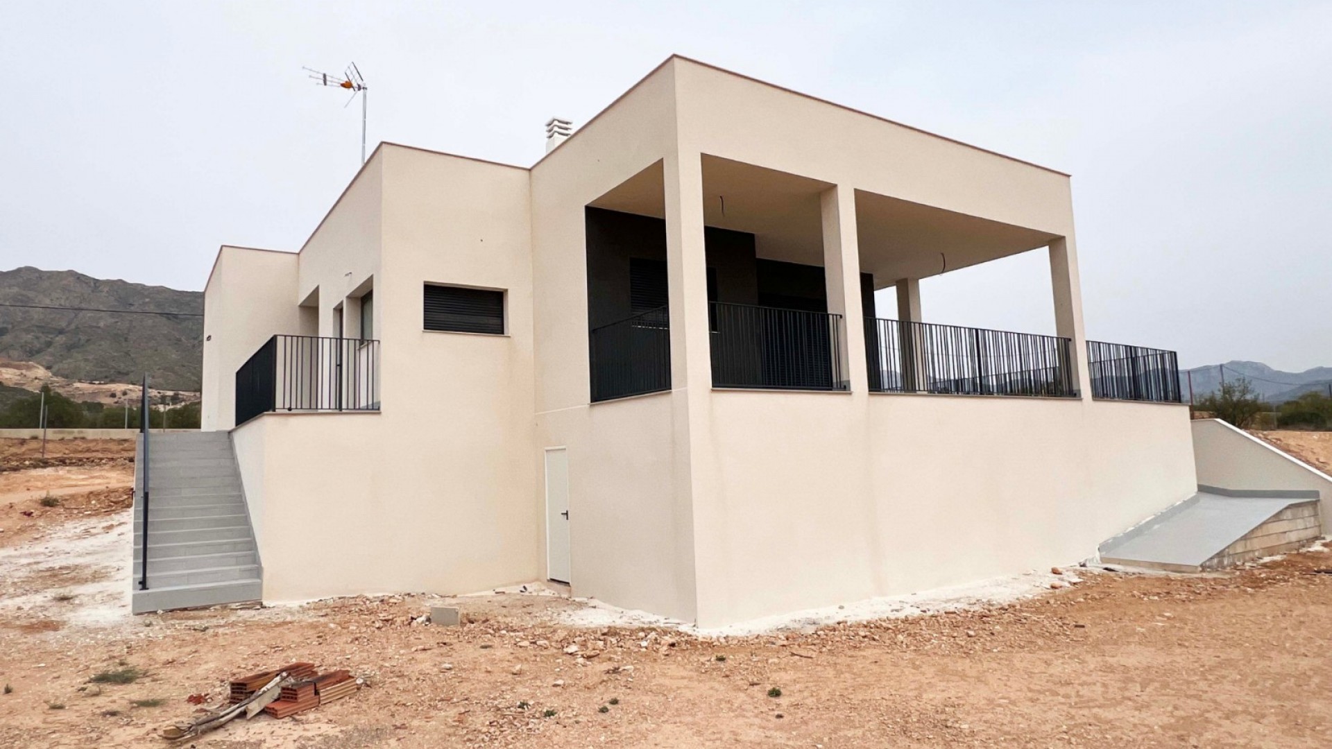 New Build - Freistehende Villa -
Macisvenda