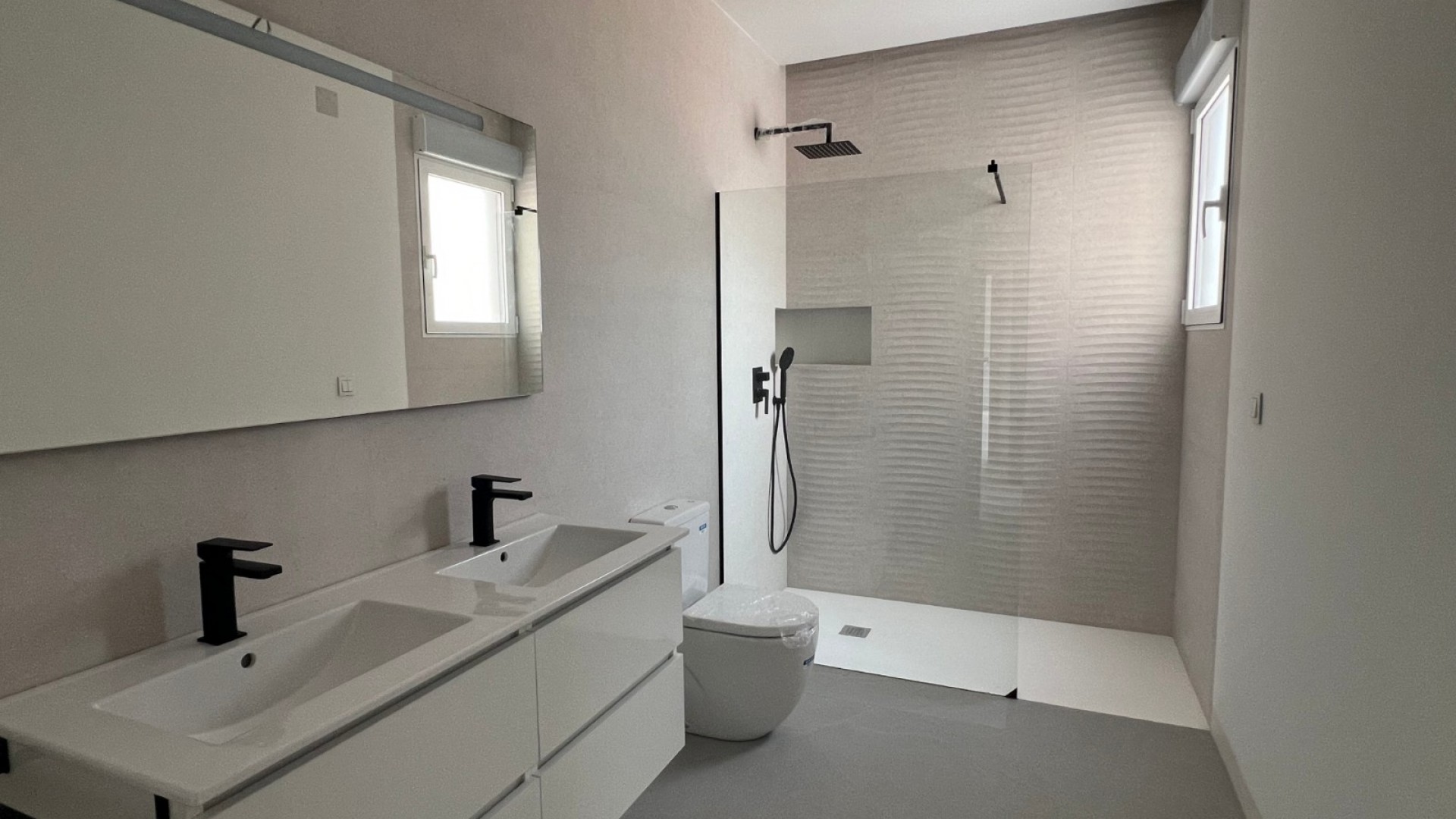 New Build - Freistehende Villa -
Macisvenda