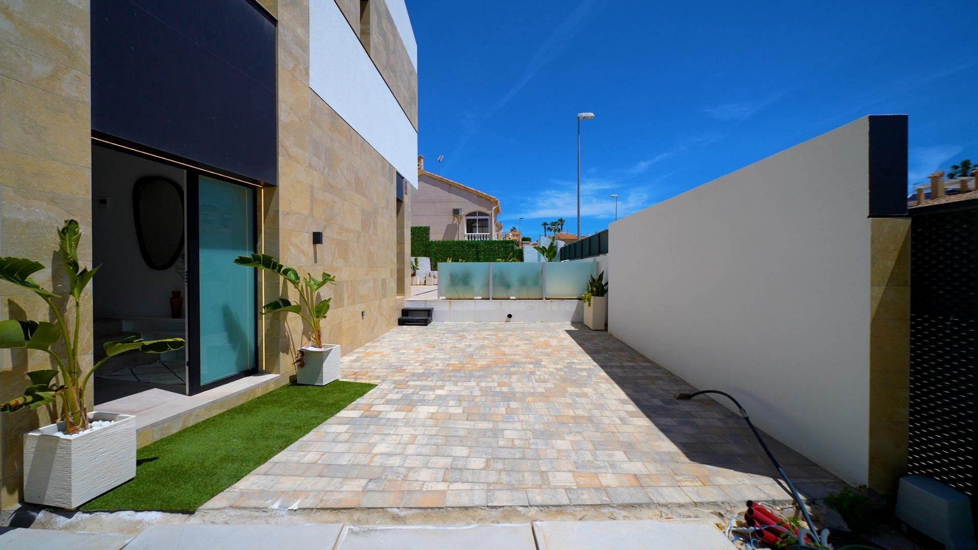 New Build - Freistehende Villa -
Orihuela Costa - Los Altos
