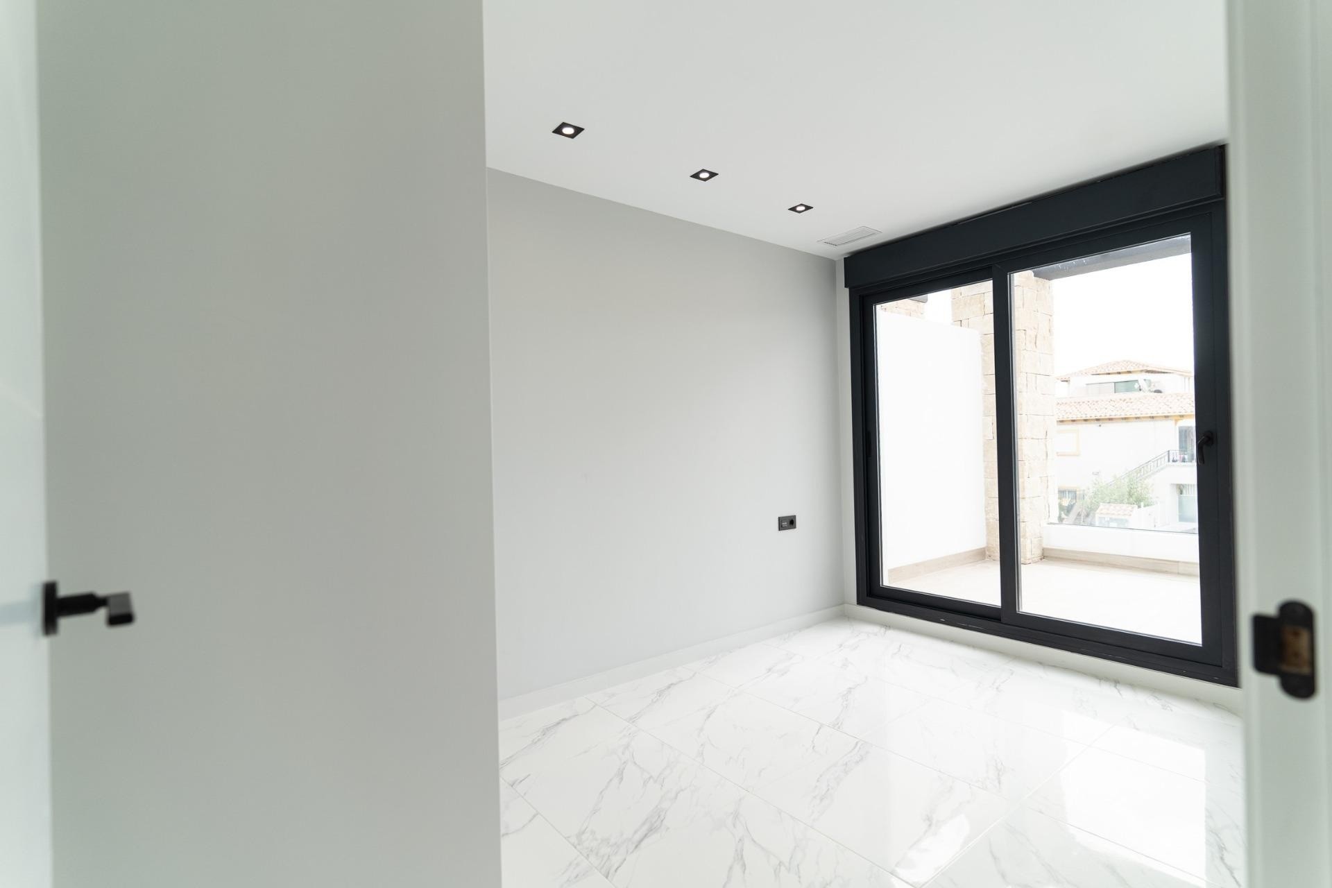 New Build - Freistehende Villa -
Orihuela Costa - Punta Prima