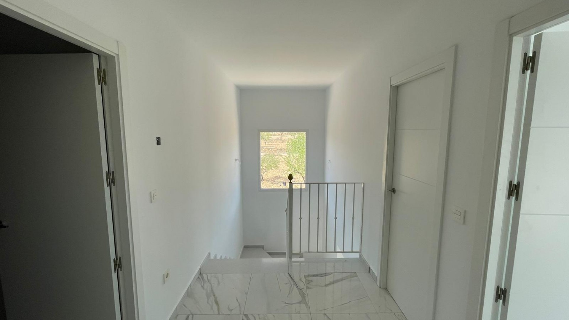 New Build - Freistehende Villa -
Pinoso - Camino Del Prado