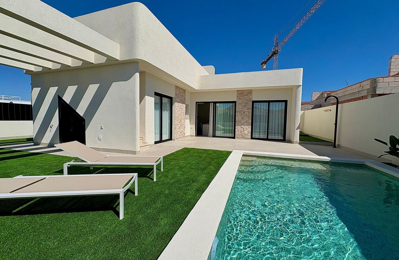 New Build - Freistehende Villa -
Roldan - Roldán