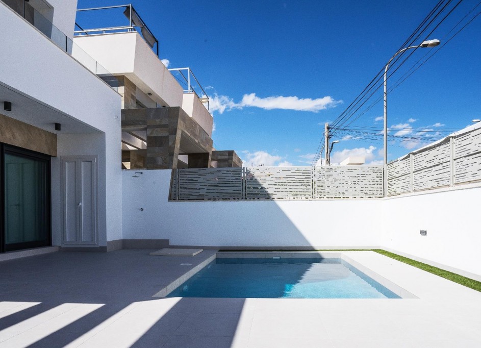 New Build - Freistehende Villa -
San Miguel de Salinas - BLUE LAGOON