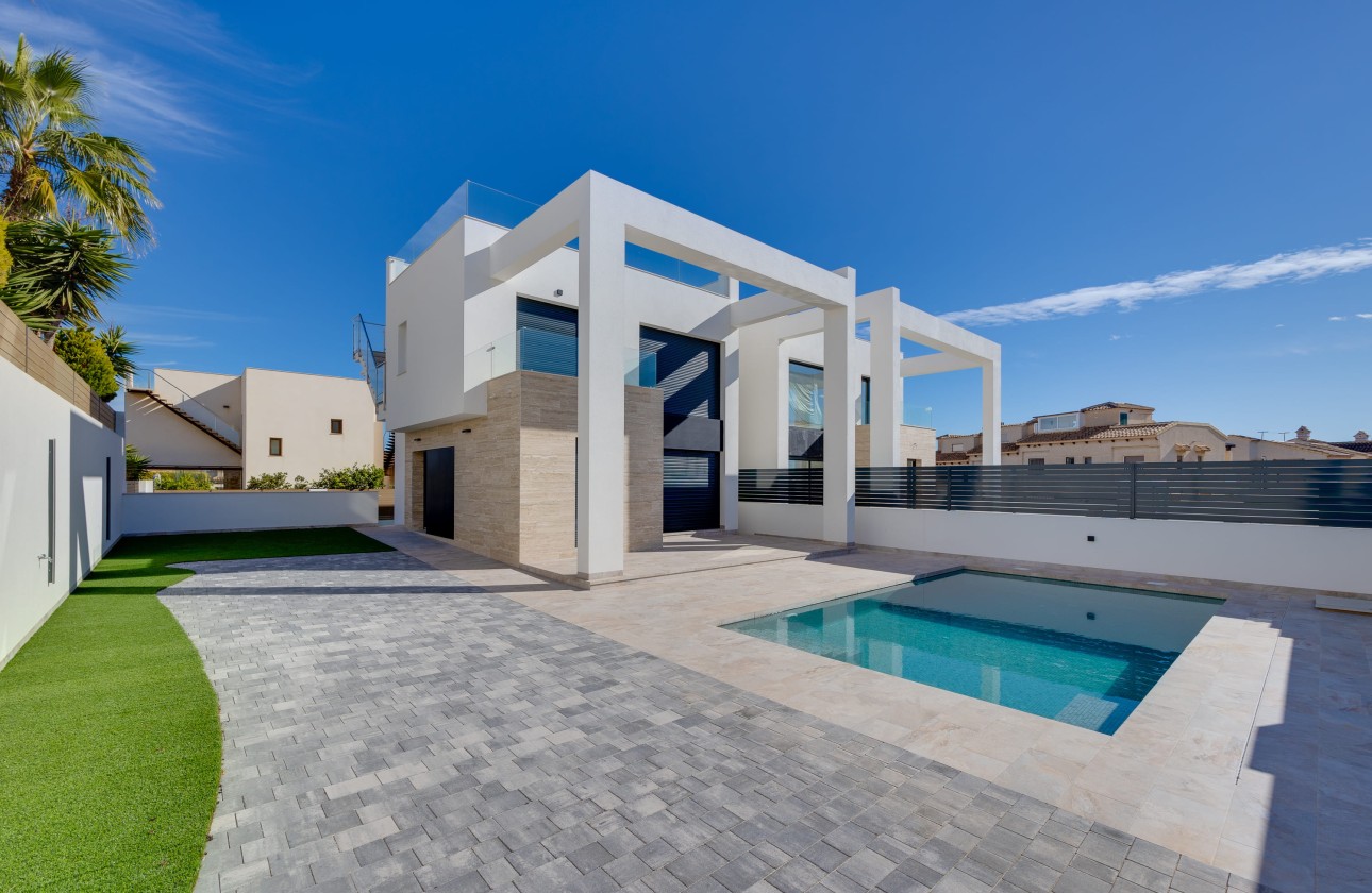 New Build - Freistehende Villa -
Torrevieja