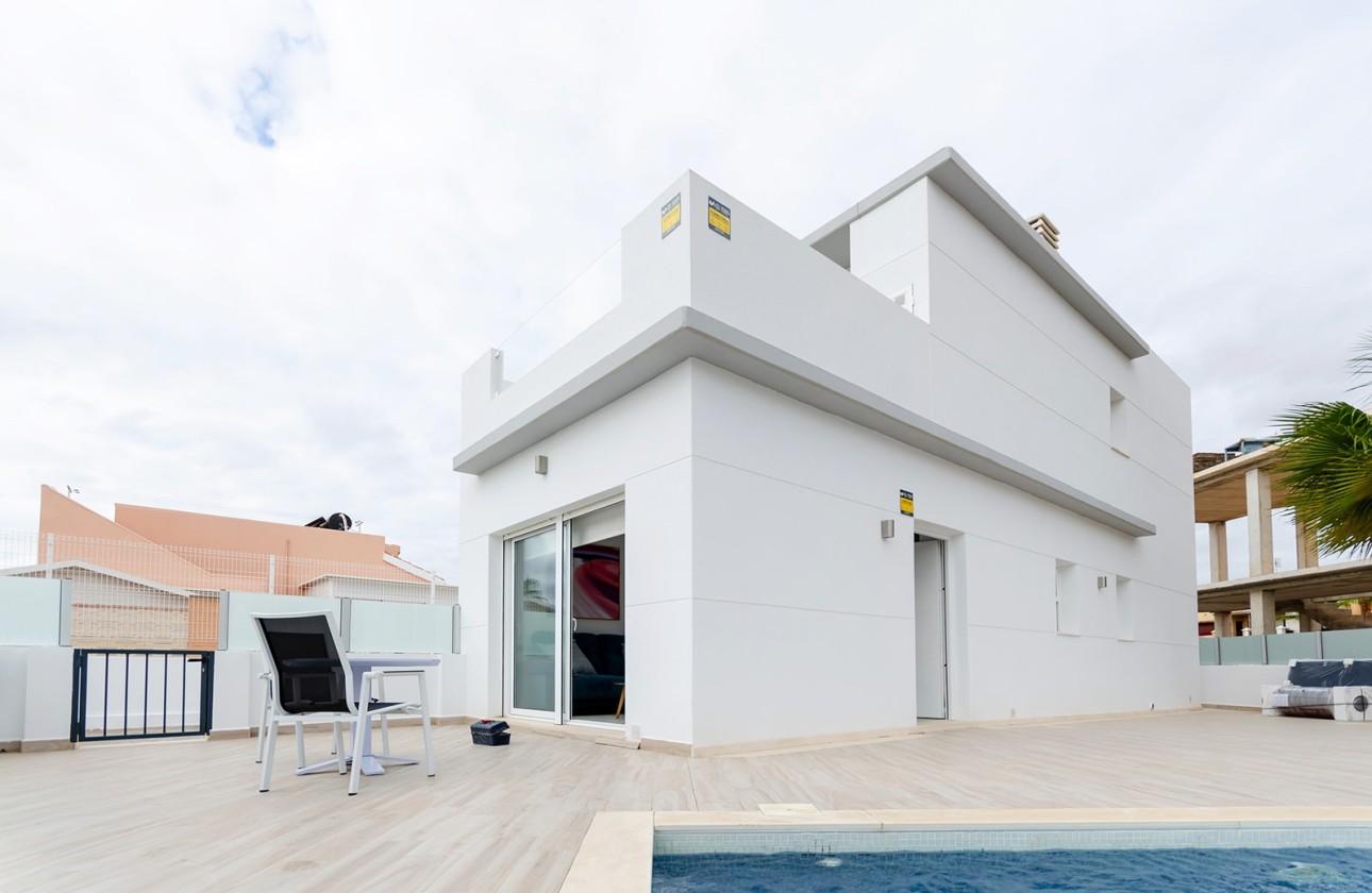 New Build - Freistehende Villa -
Torrevieja
