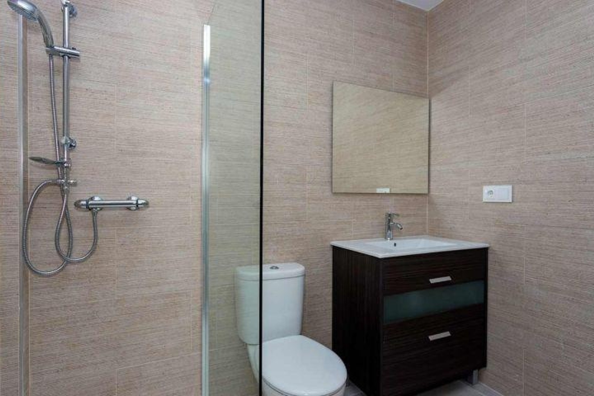 New Build - Semi Detached Villa -
Daya Nueva - Center