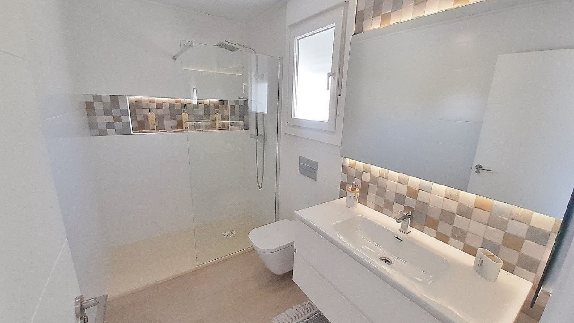 New Build - Town house -
Avileses