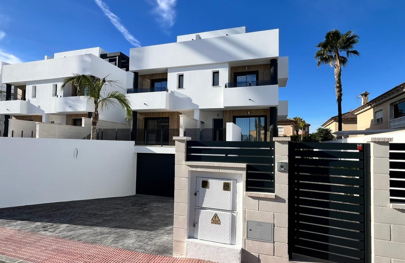 New Build - Town house -
Benferri