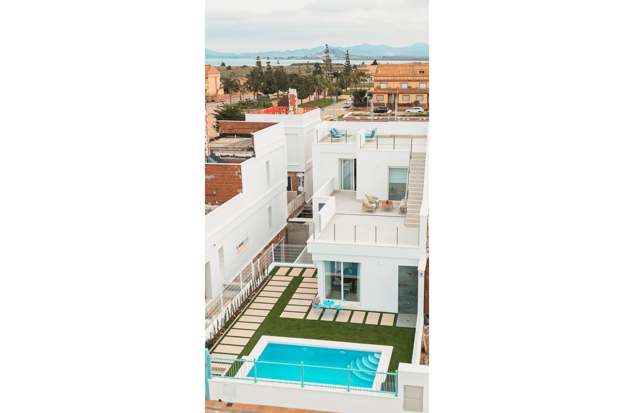 New Build - Town house -
Los Alcazares