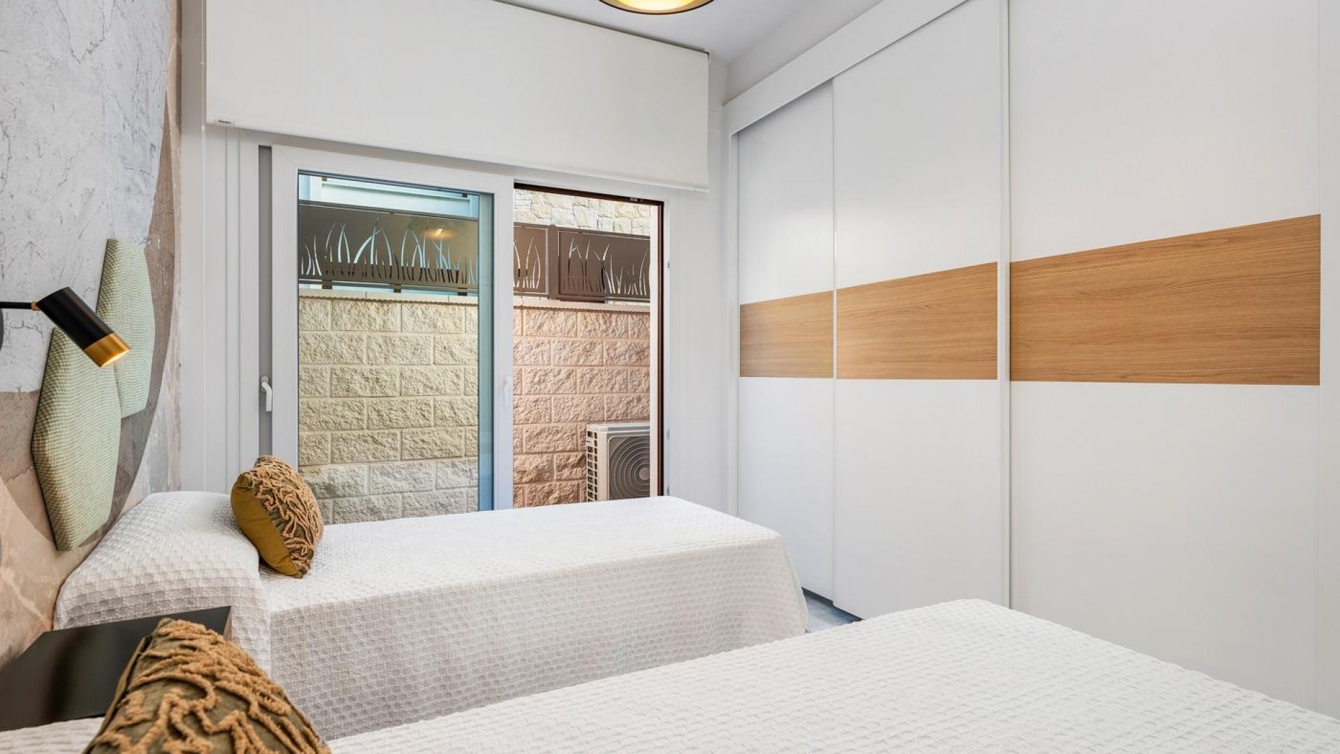 New Build - Villa -
Los Montesinos - La Herada